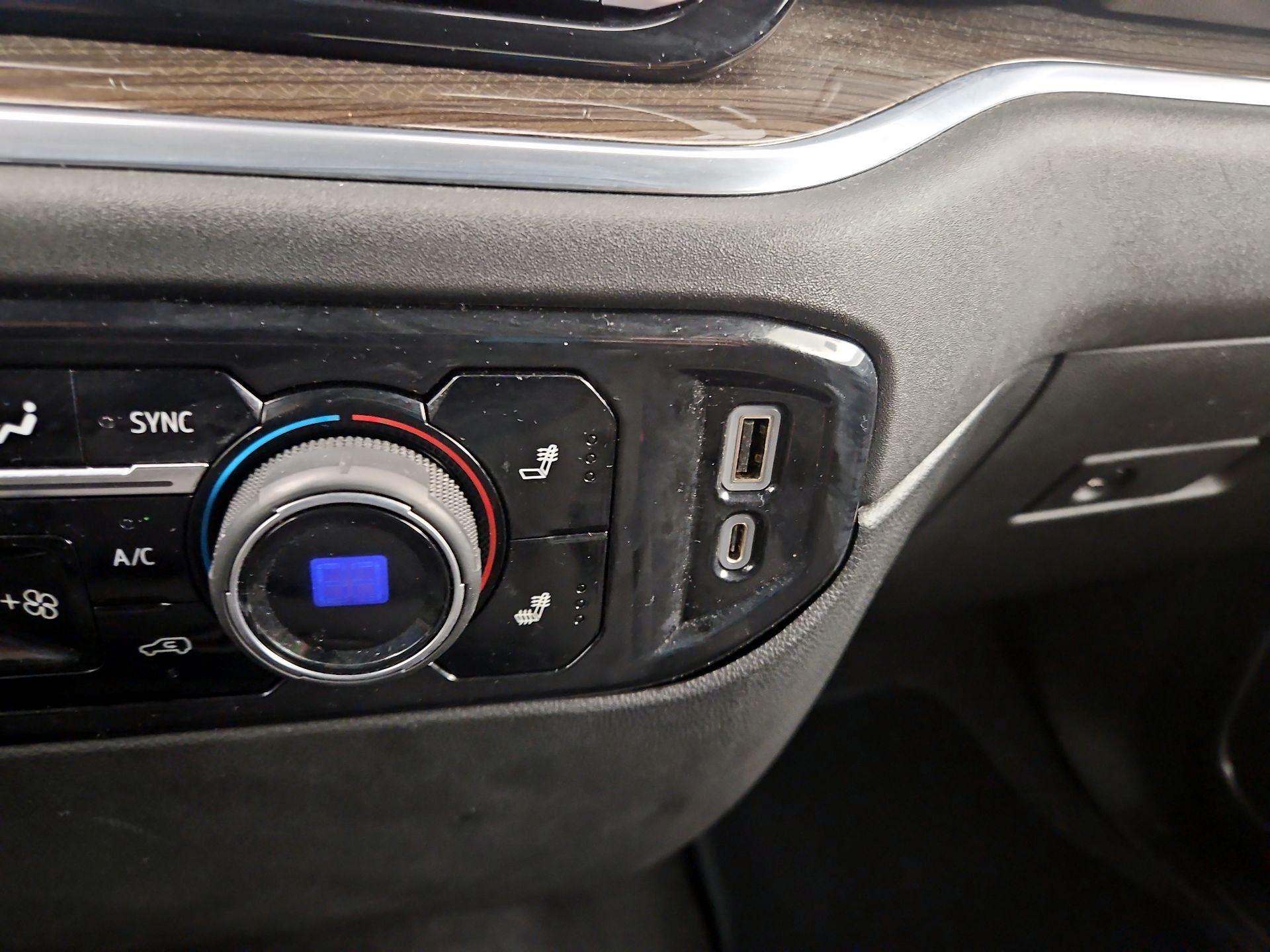 Thumbnail: 2022 Chevrolet Silverado 1500 - 18