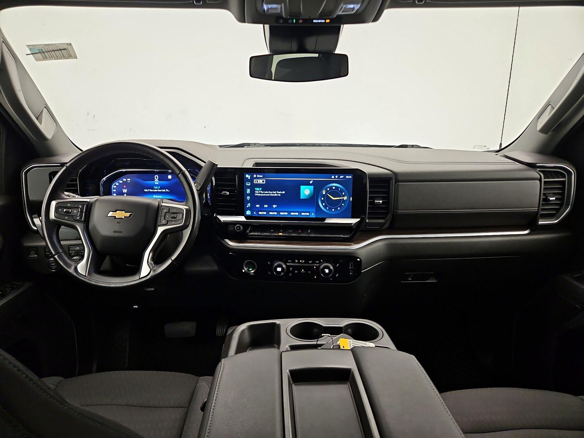 Thumbnail: 2022 Chevrolet Silverado 1500 - 9