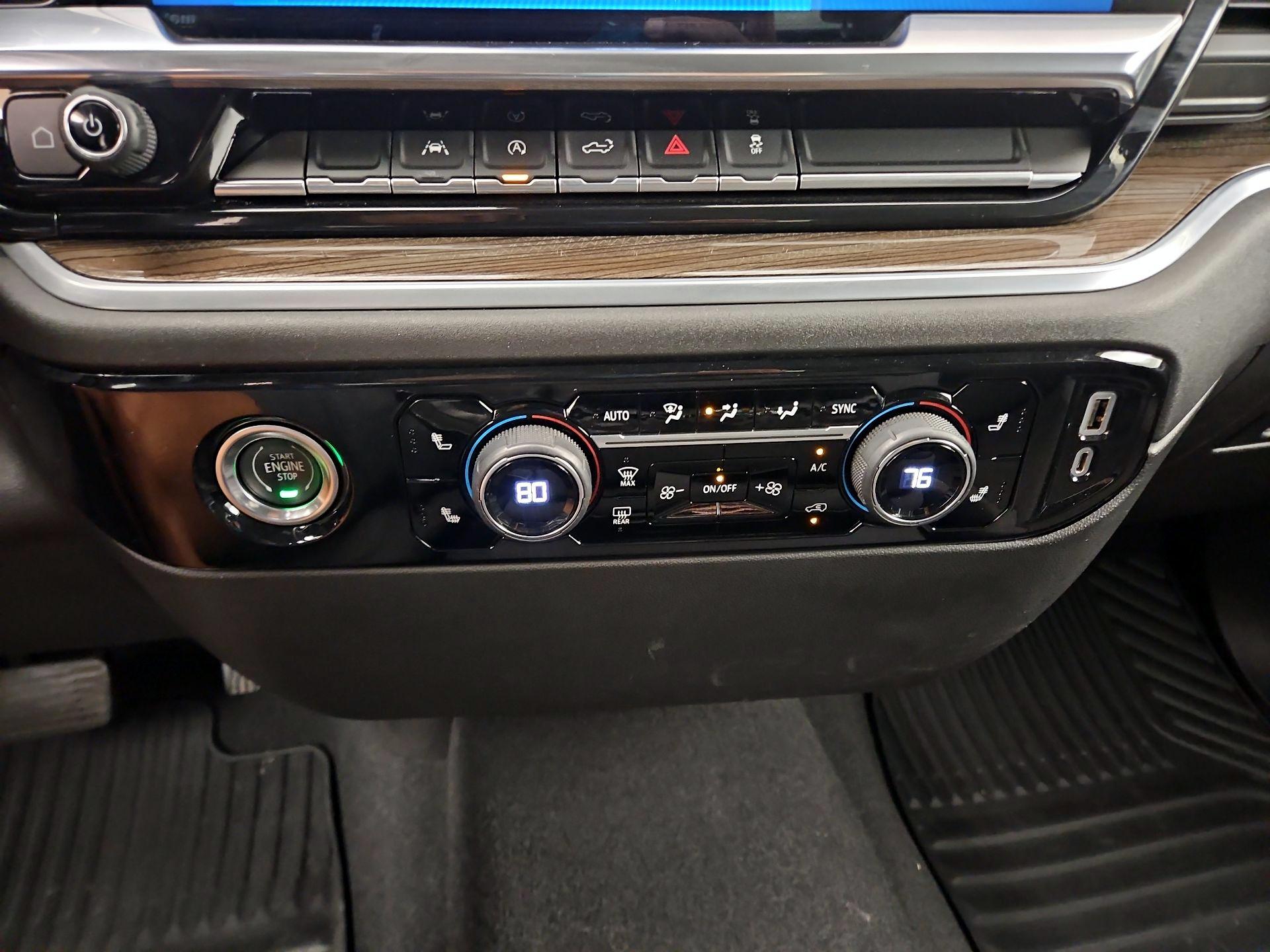Thumbnail: 2022 Chevrolet Silverado 1500 - 16