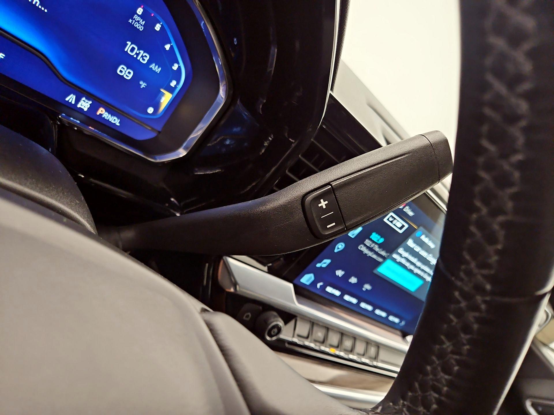 Thumbnail: 2022 Chevrolet Silverado 1500 - 17