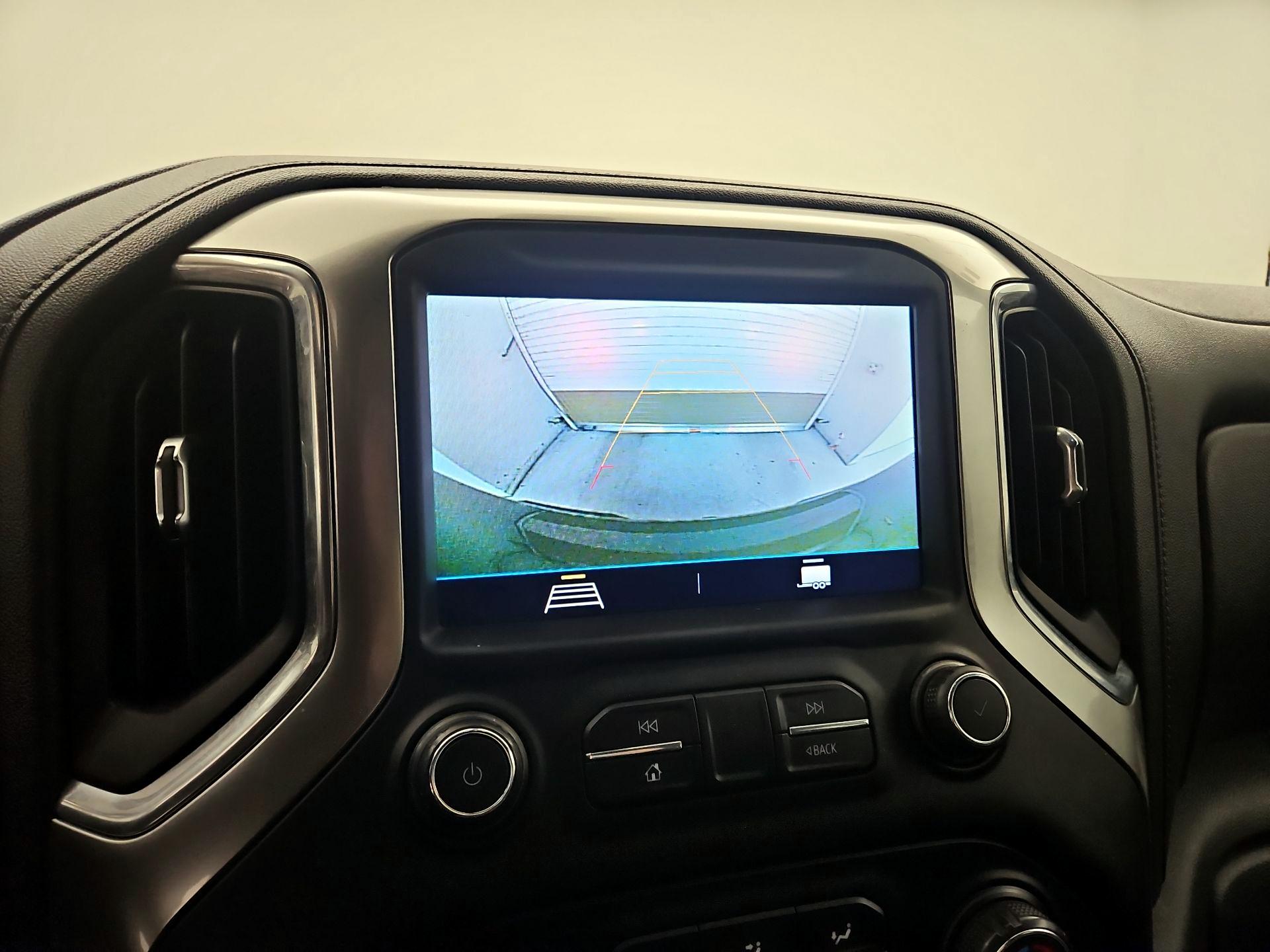 Thumbnail: 2020 Chevrolet Silverado 1500 - 12