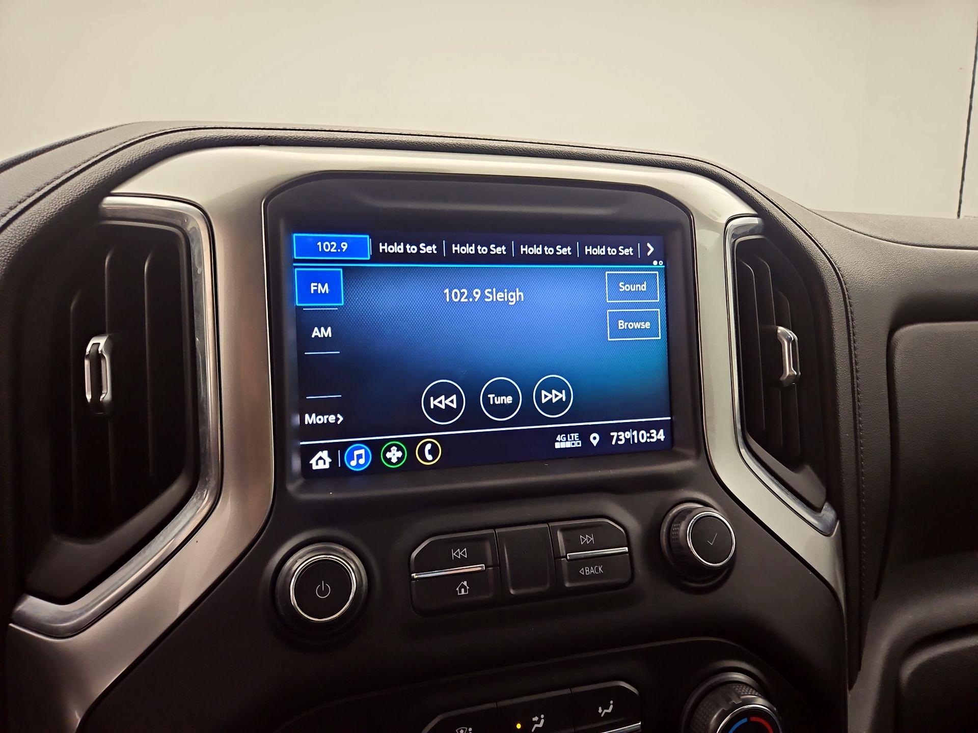 Thumbnail: 2020 Chevrolet Silverado 1500 - 13