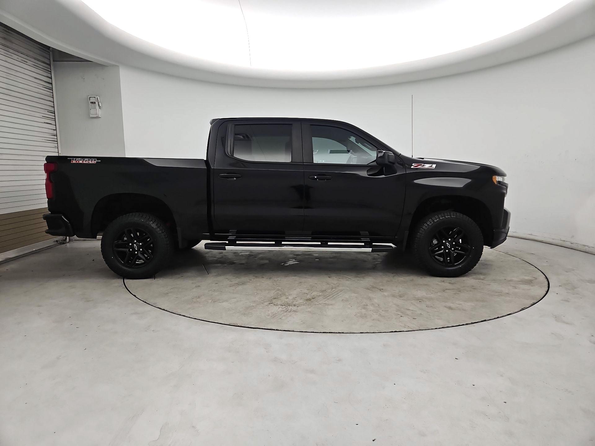 Thumbnail: 2020 Chevrolet Silverado 1500 - 4