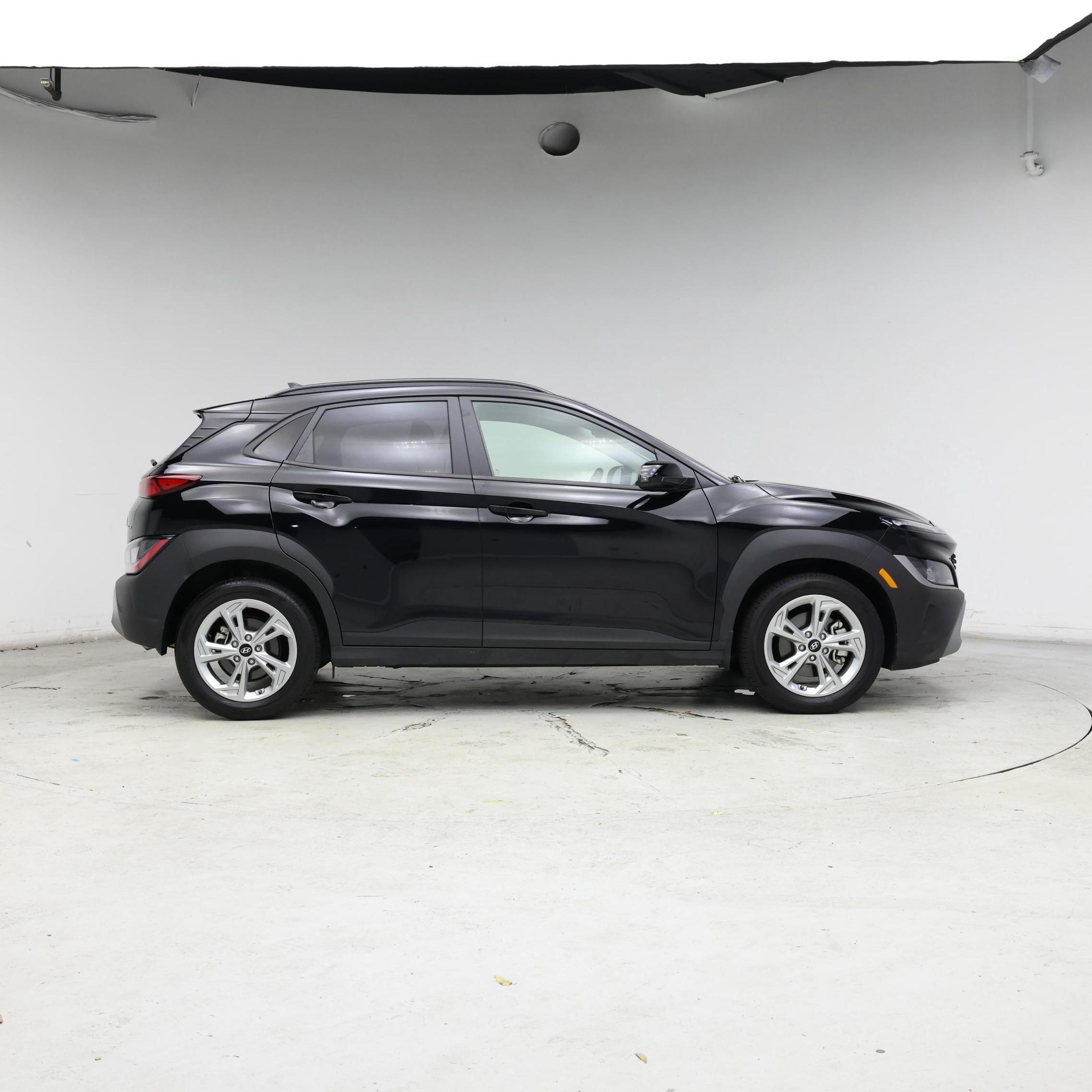 Thumbnail: 2023 Hyundai Kona - 7