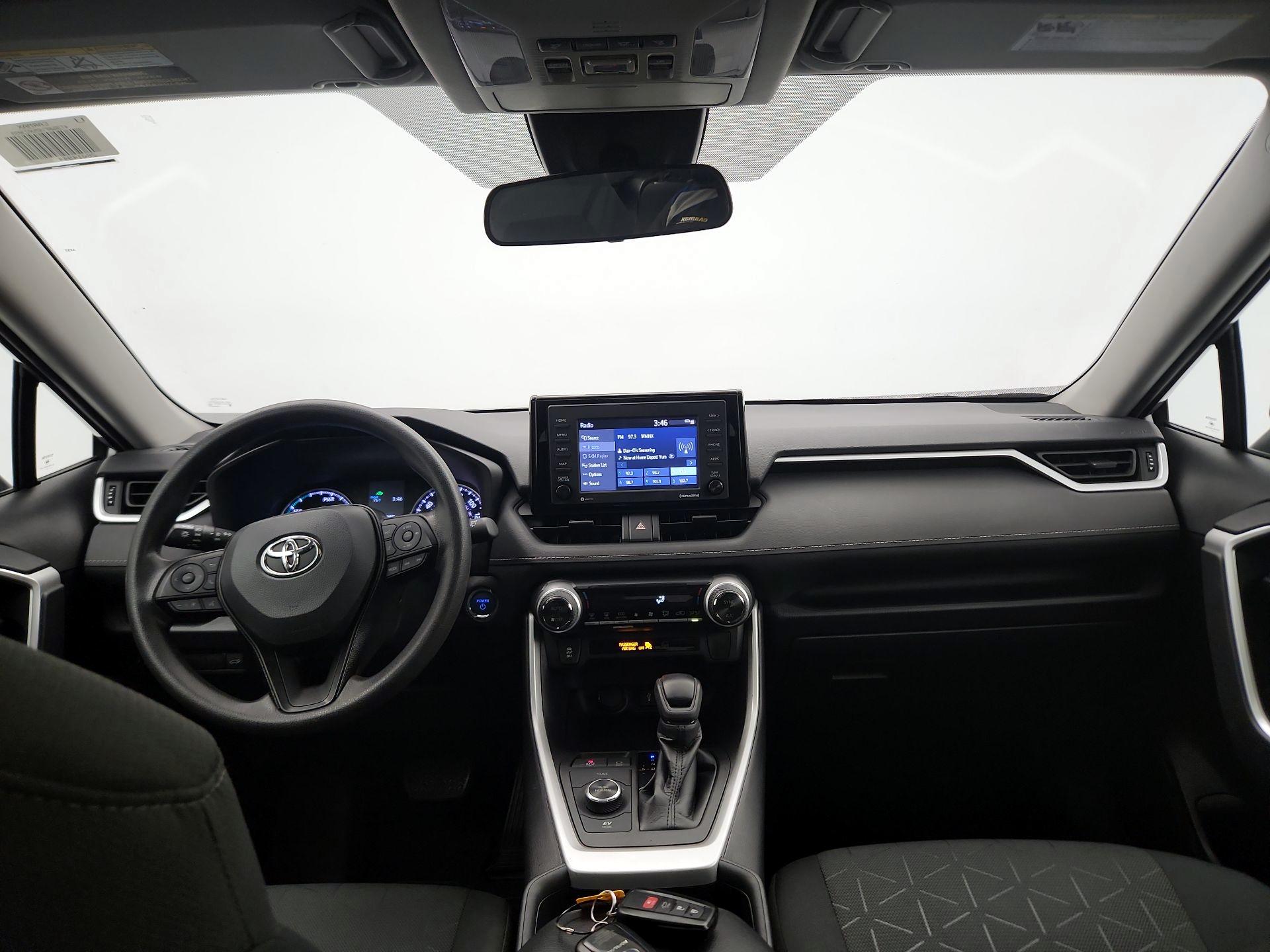 Thumbnail: 2021 Toyota RAV4 - 9