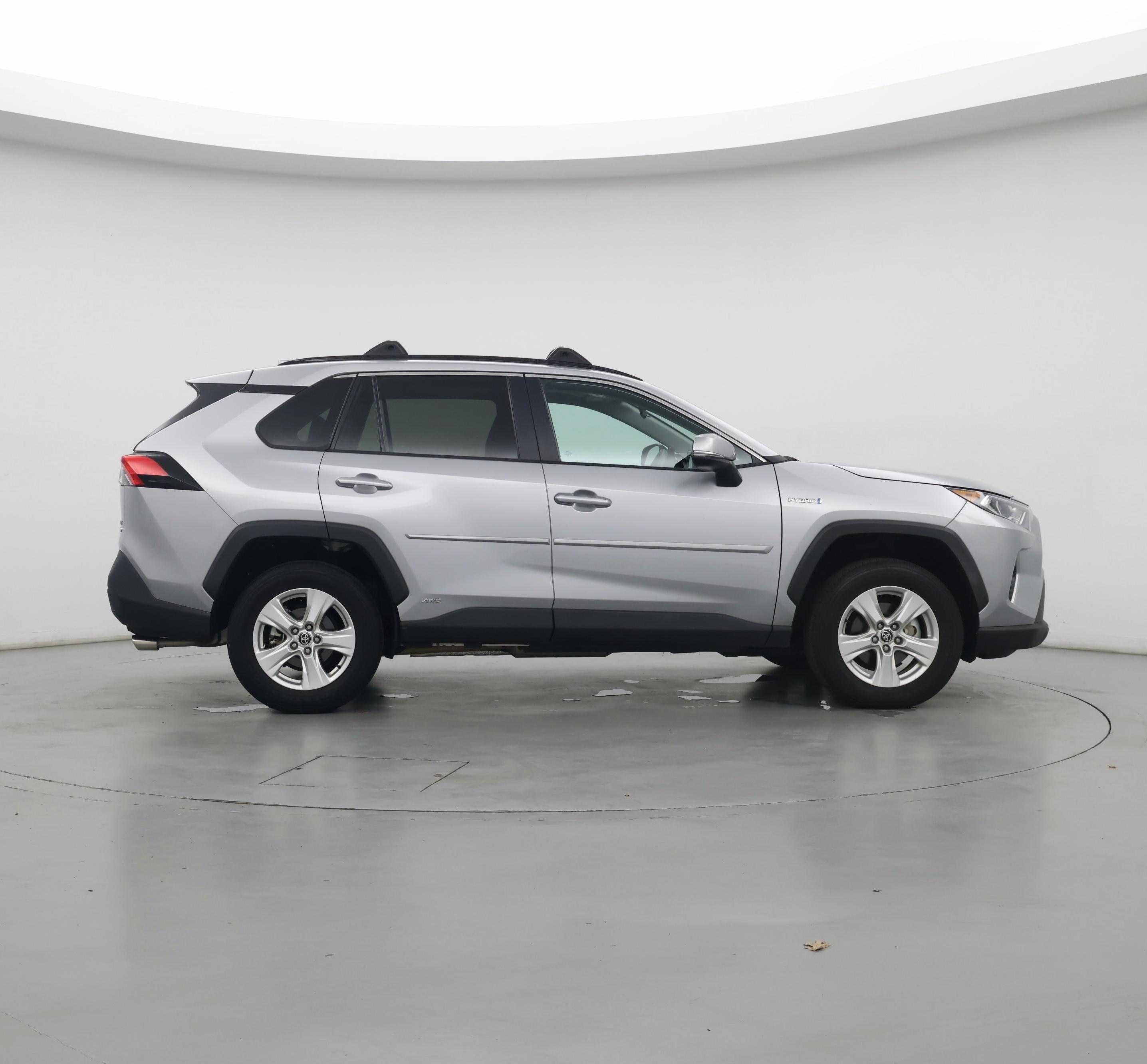 Thumbnail: 2021 Toyota RAV4 - 7