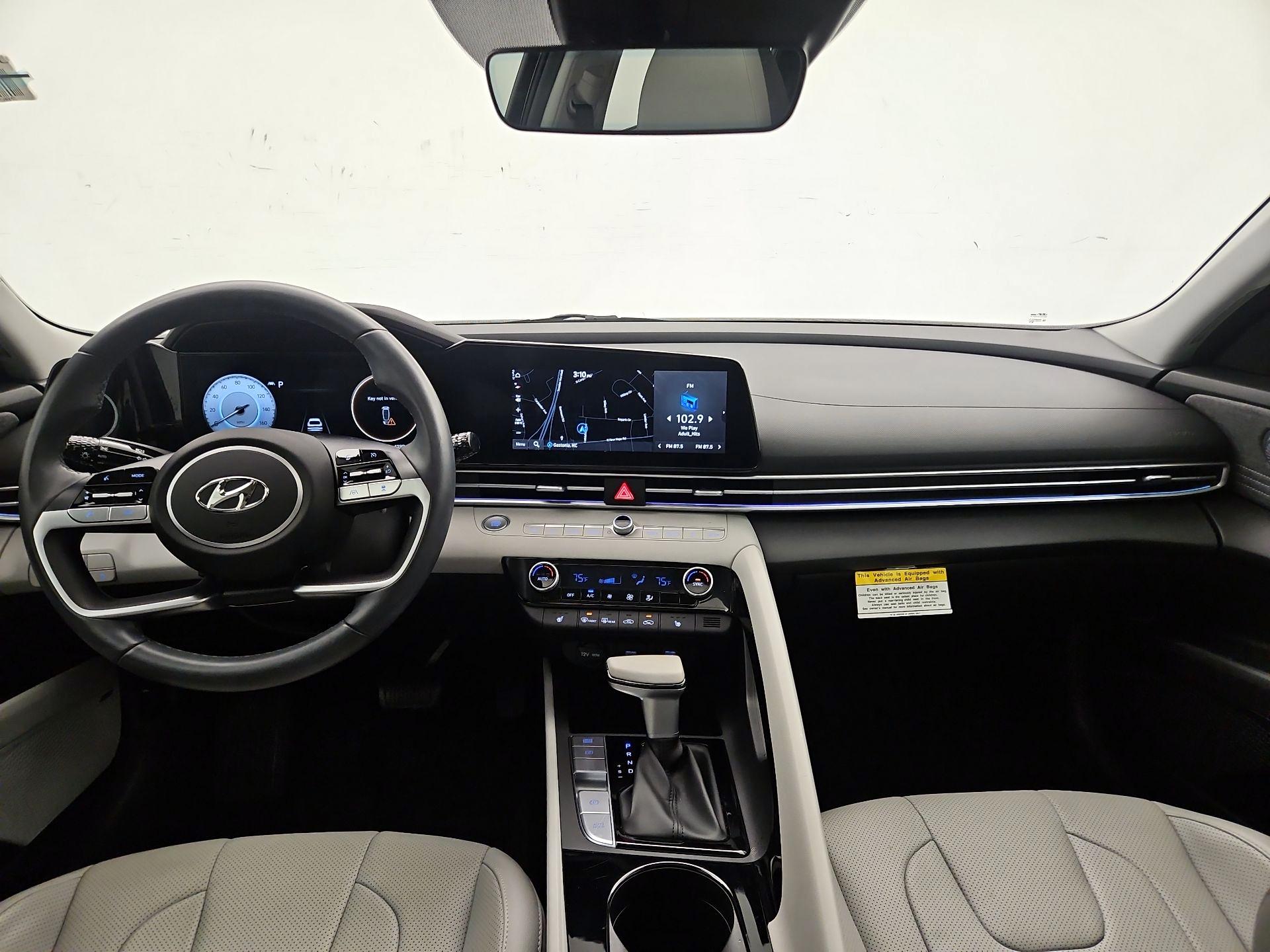 Thumbnail: 2023 Hyundai Elantra - 9