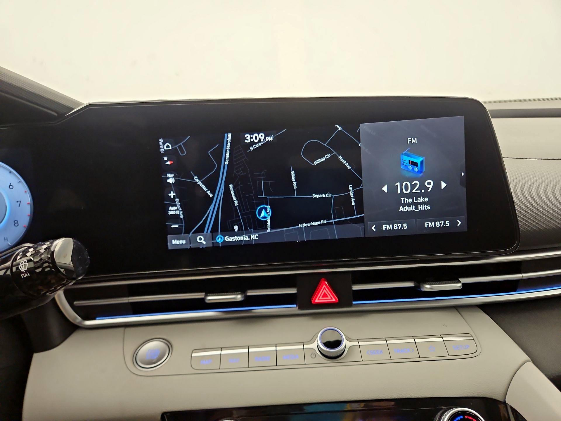 Thumbnail: 2023 Hyundai Elantra - 14