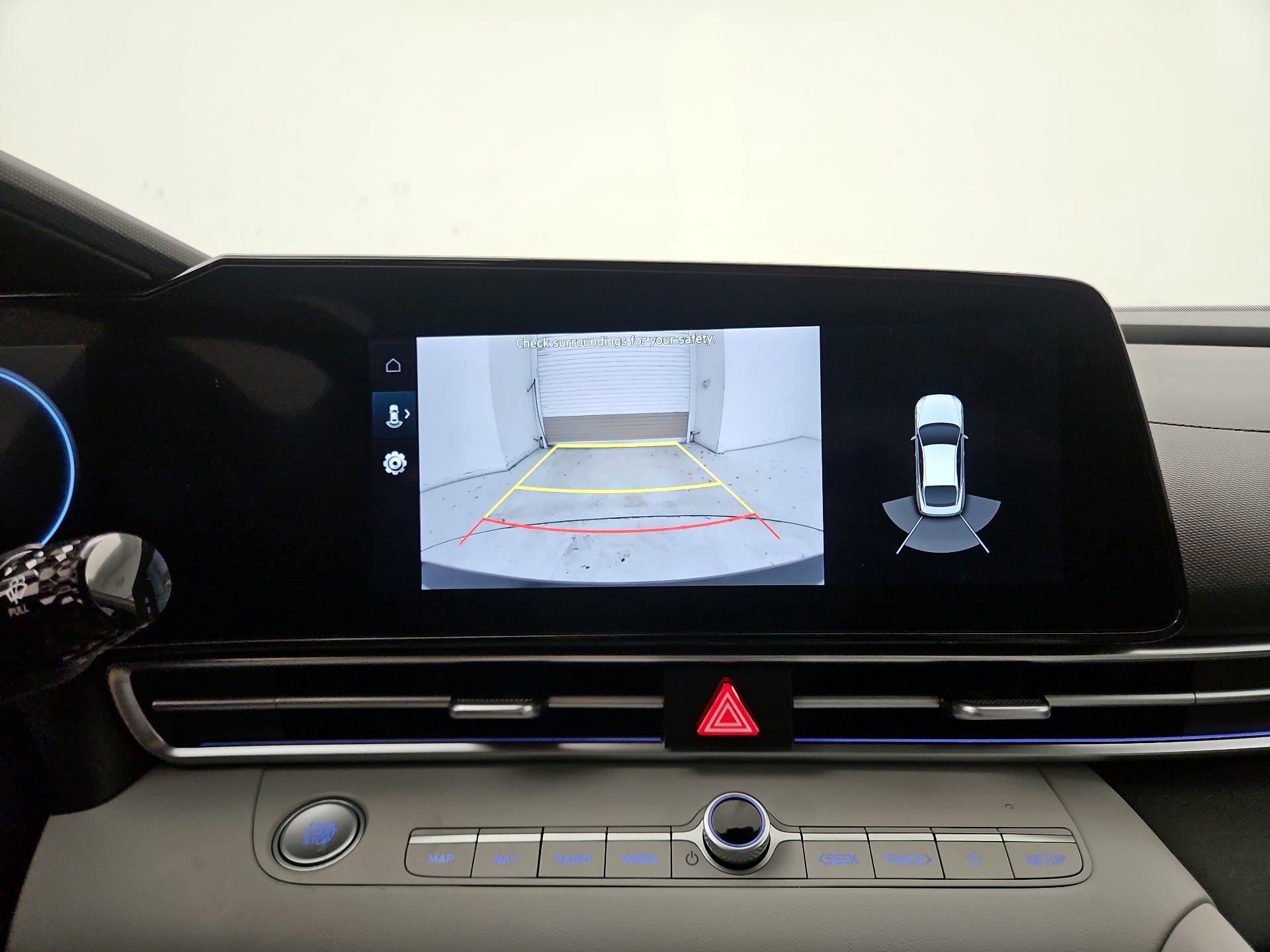 Thumbnail: 2023 Hyundai Elantra - 15