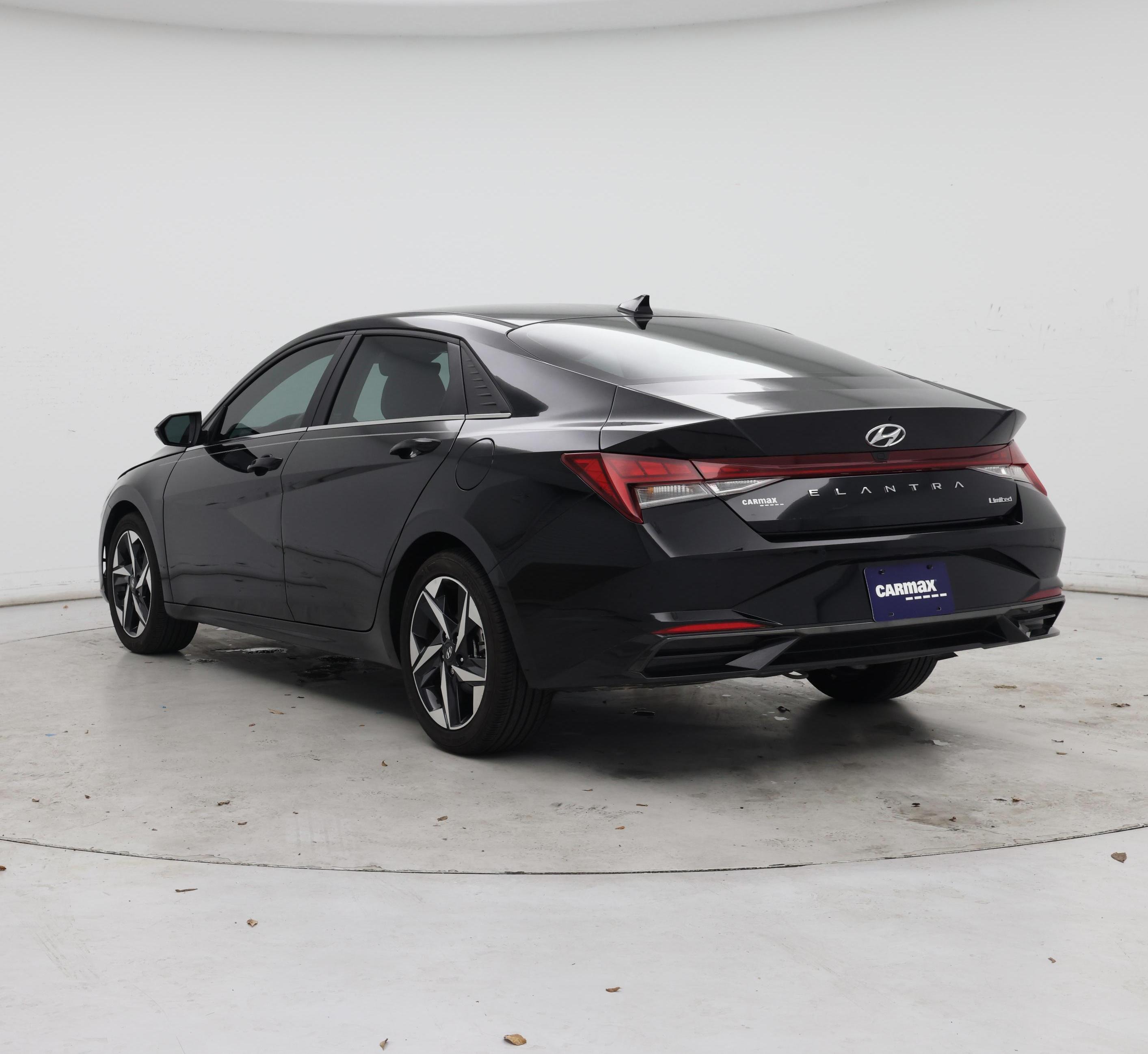 Thumbnail: 2023 Hyundai Elantra - 2