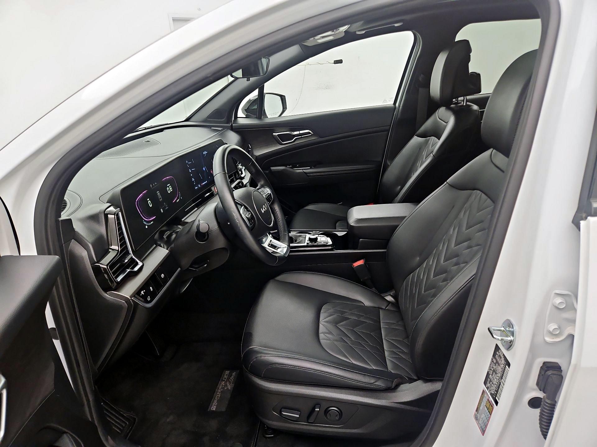 Thumbnail: 2023 Kia Sportage - 11