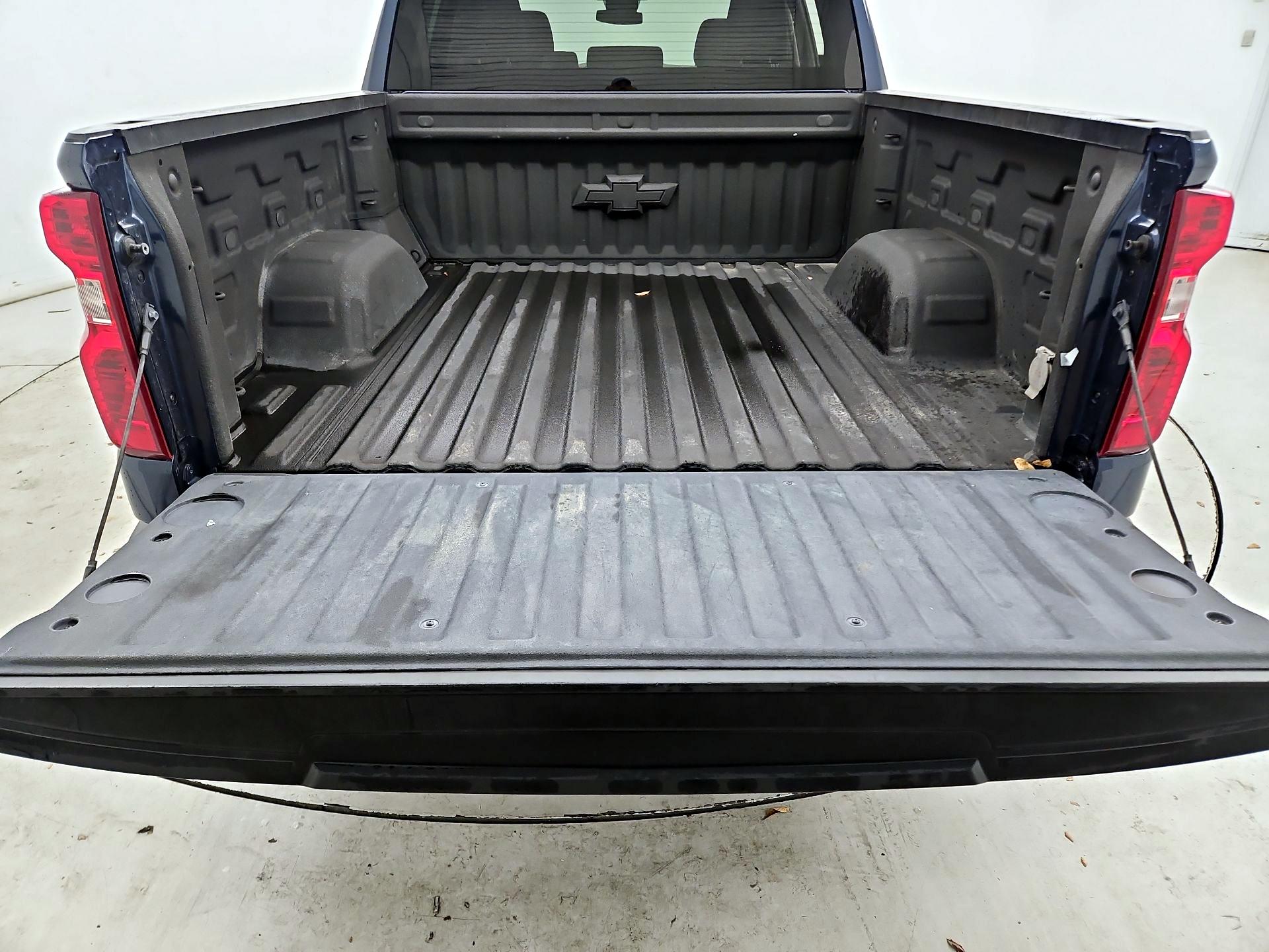 Thumbnail: 2022 Chevrolet Silverado 1500 - 20