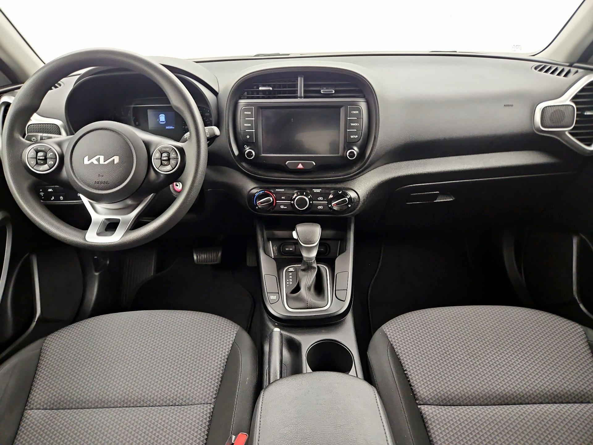 Thumbnail: 2022 Kia Soul - 9