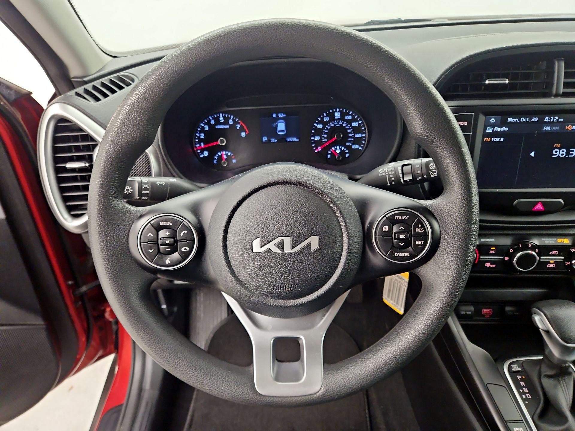 Thumbnail: 2022 Kia Soul - 10