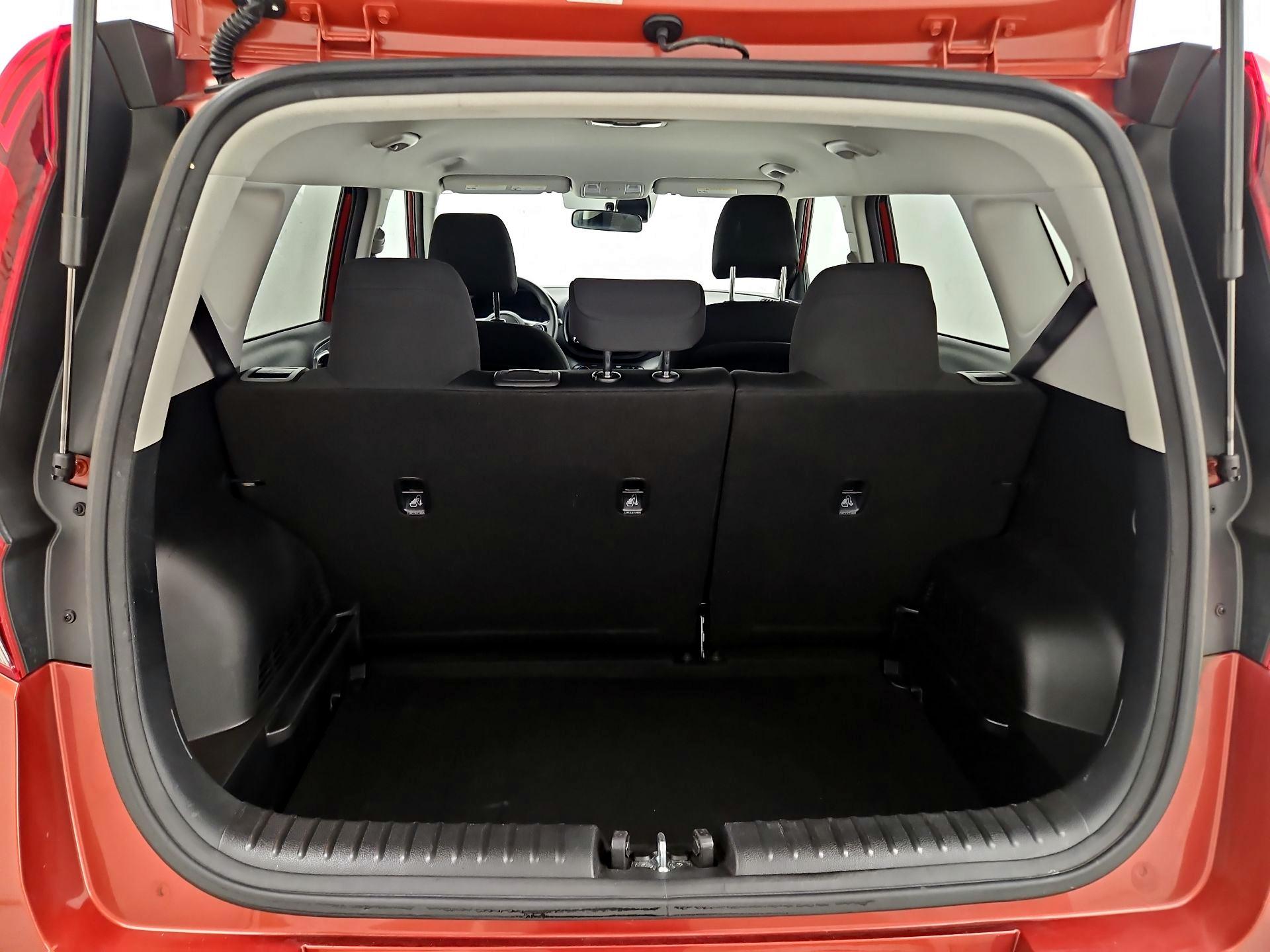 Thumbnail: 2022 Kia Soul - 20