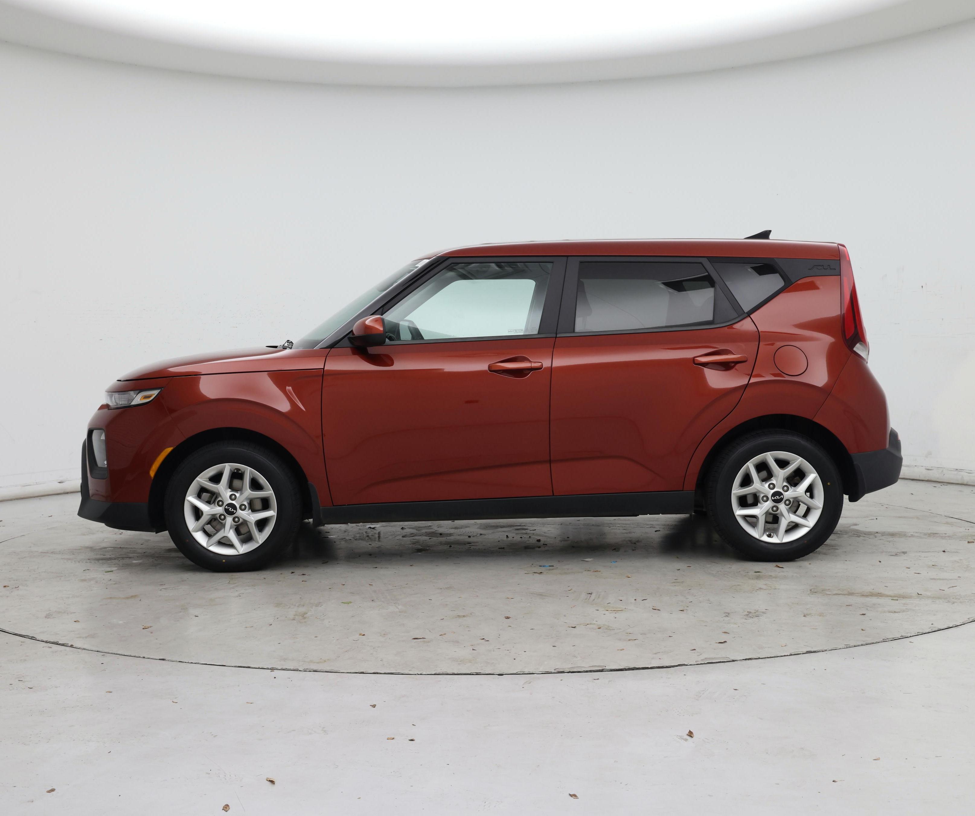 Thumbnail: 2022 Kia Soul - 3