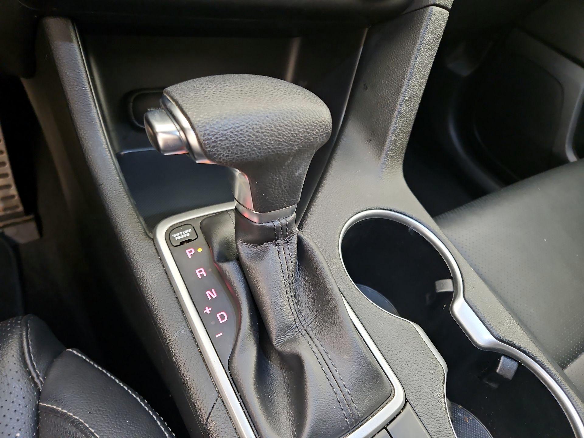 Thumbnail: 2021 Kia Sportage - 17