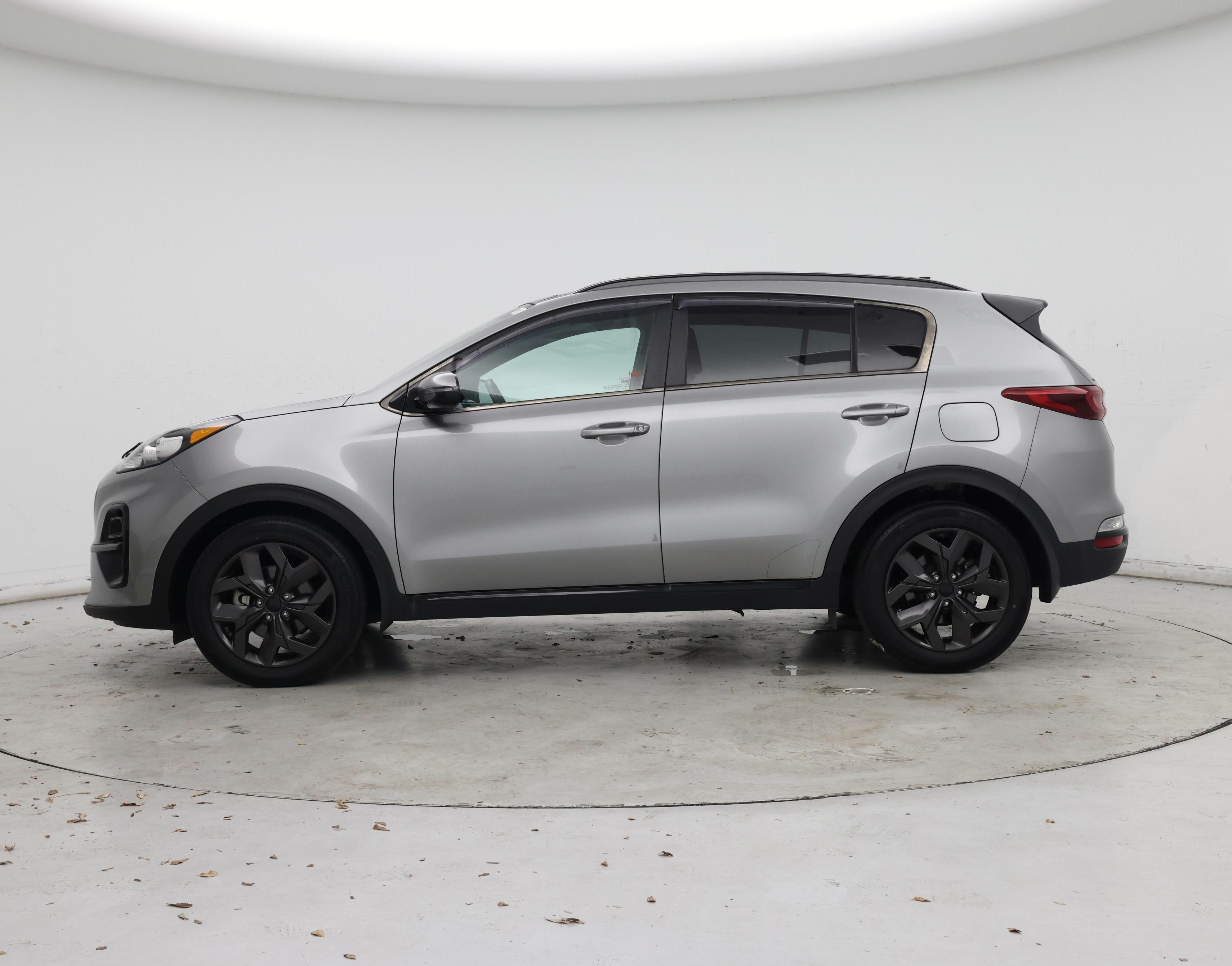 Thumbnail: 2021 Kia Sportage - 3