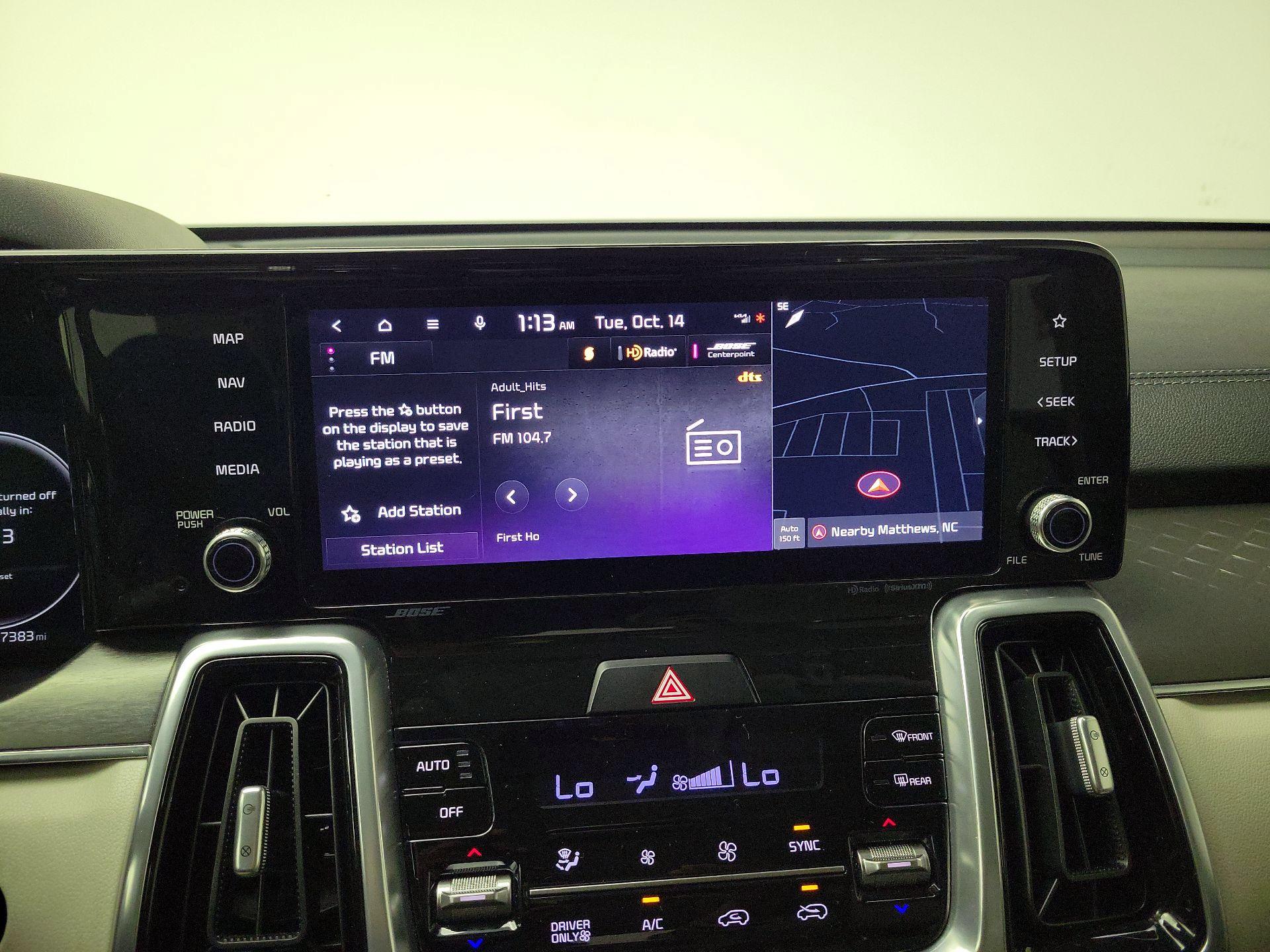 Thumbnail: 2023 Kia Sorento - 16