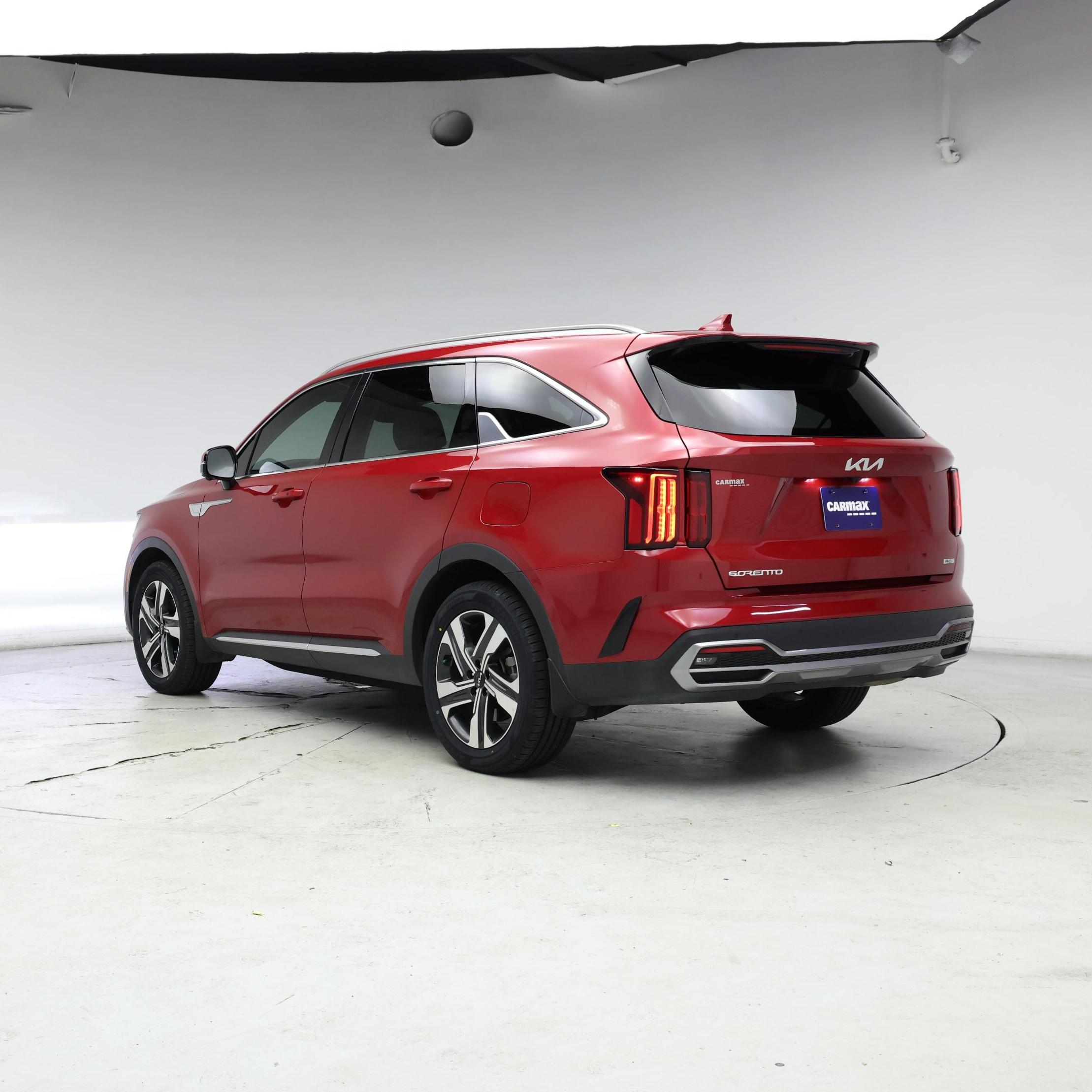 Thumbnail: 2023 Kia Sorento - 2