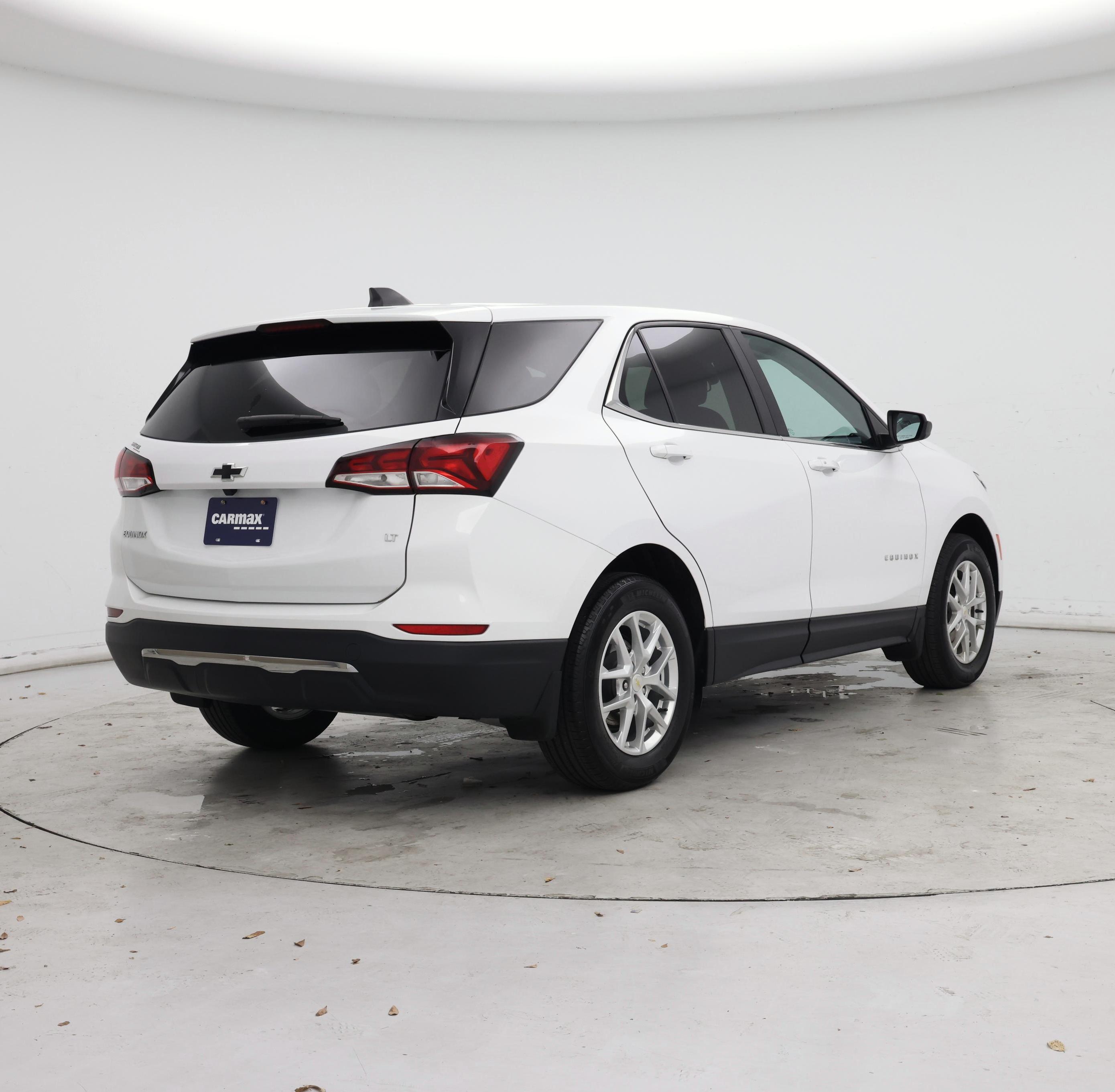 Thumbnail: 2022 Chevrolet Equinox - 8