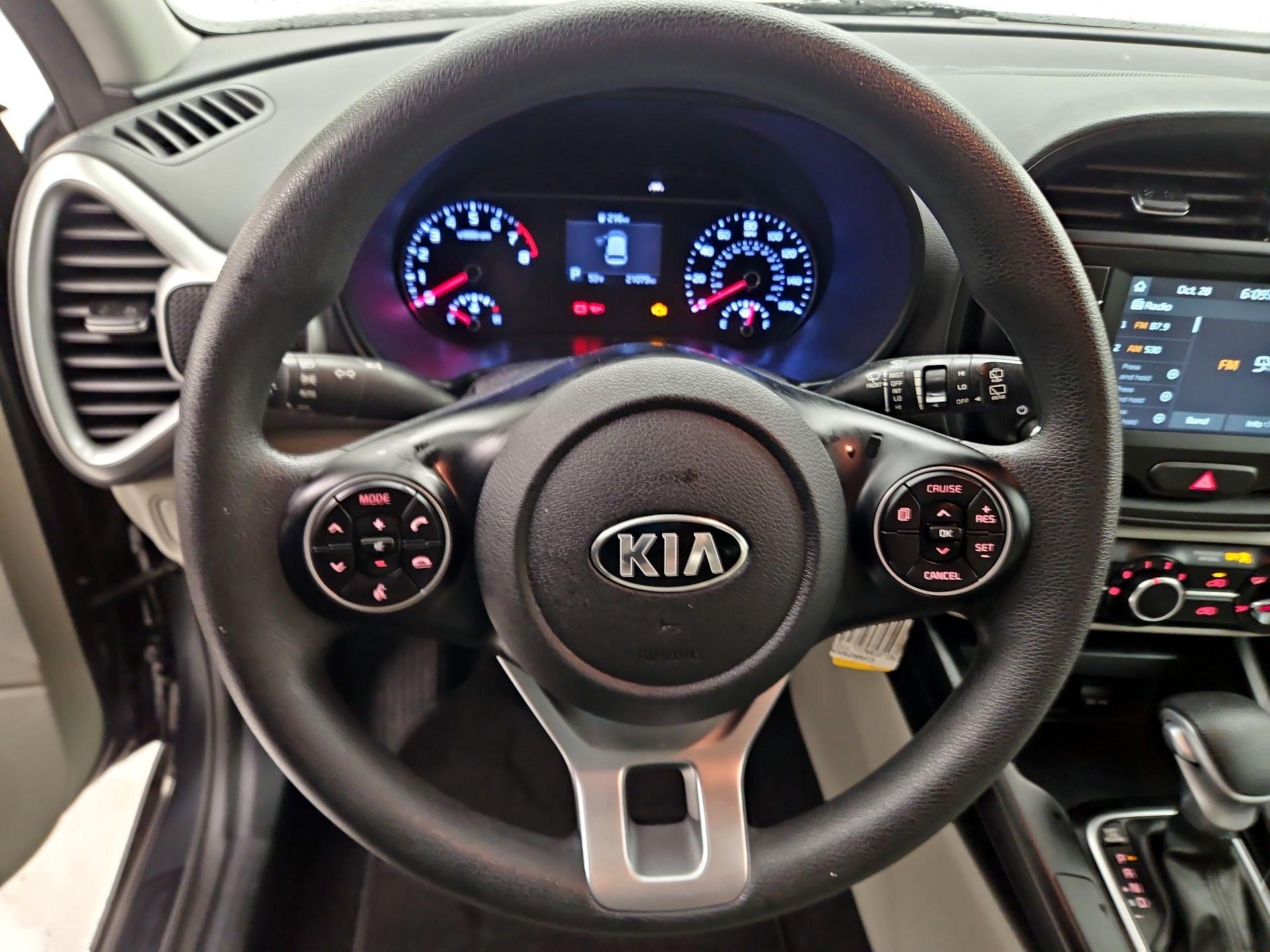 Thumbnail: 2020 Kia Soul - 10