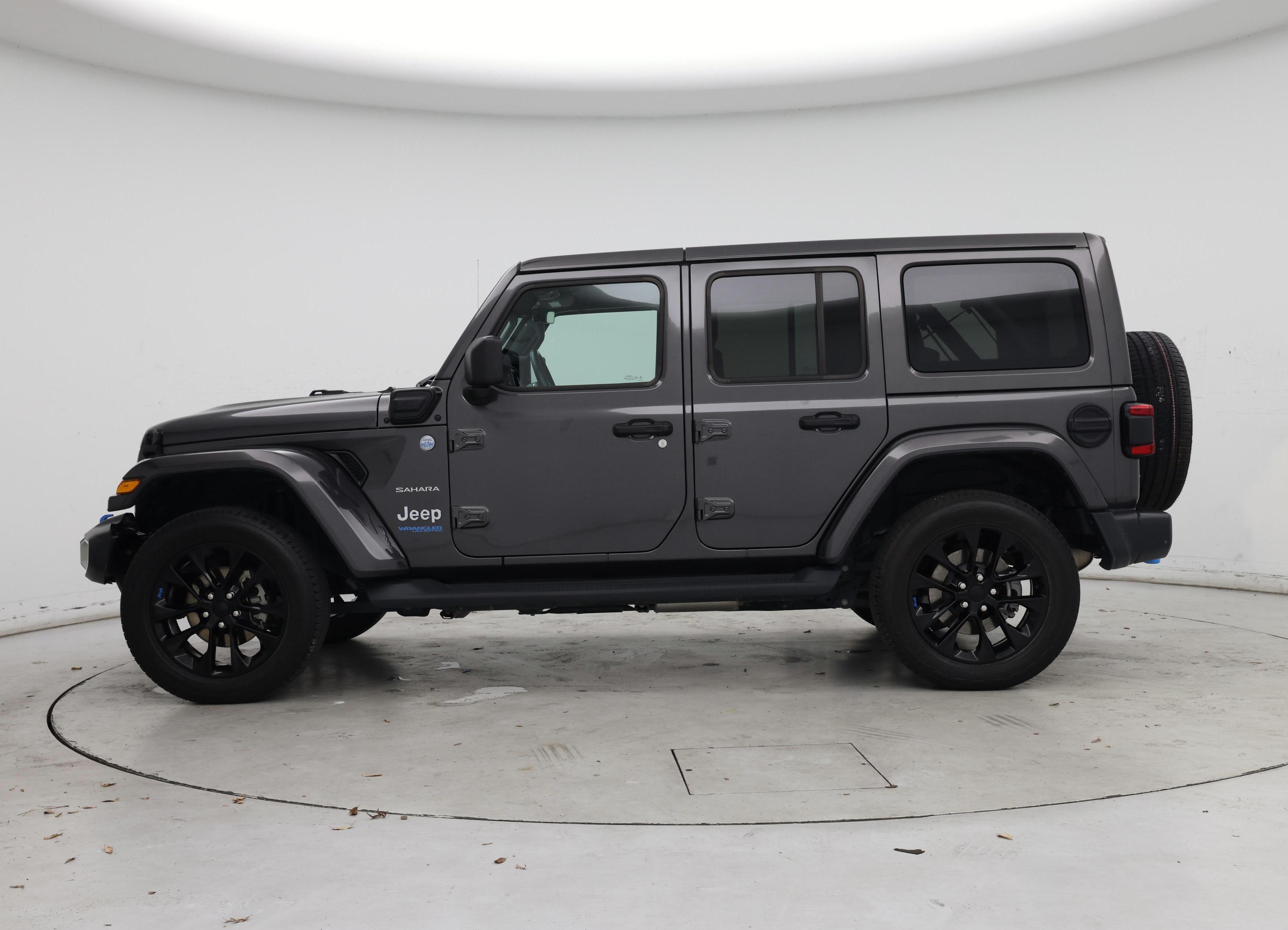 Thumbnail: 2022 Jeep Wrangler - 3