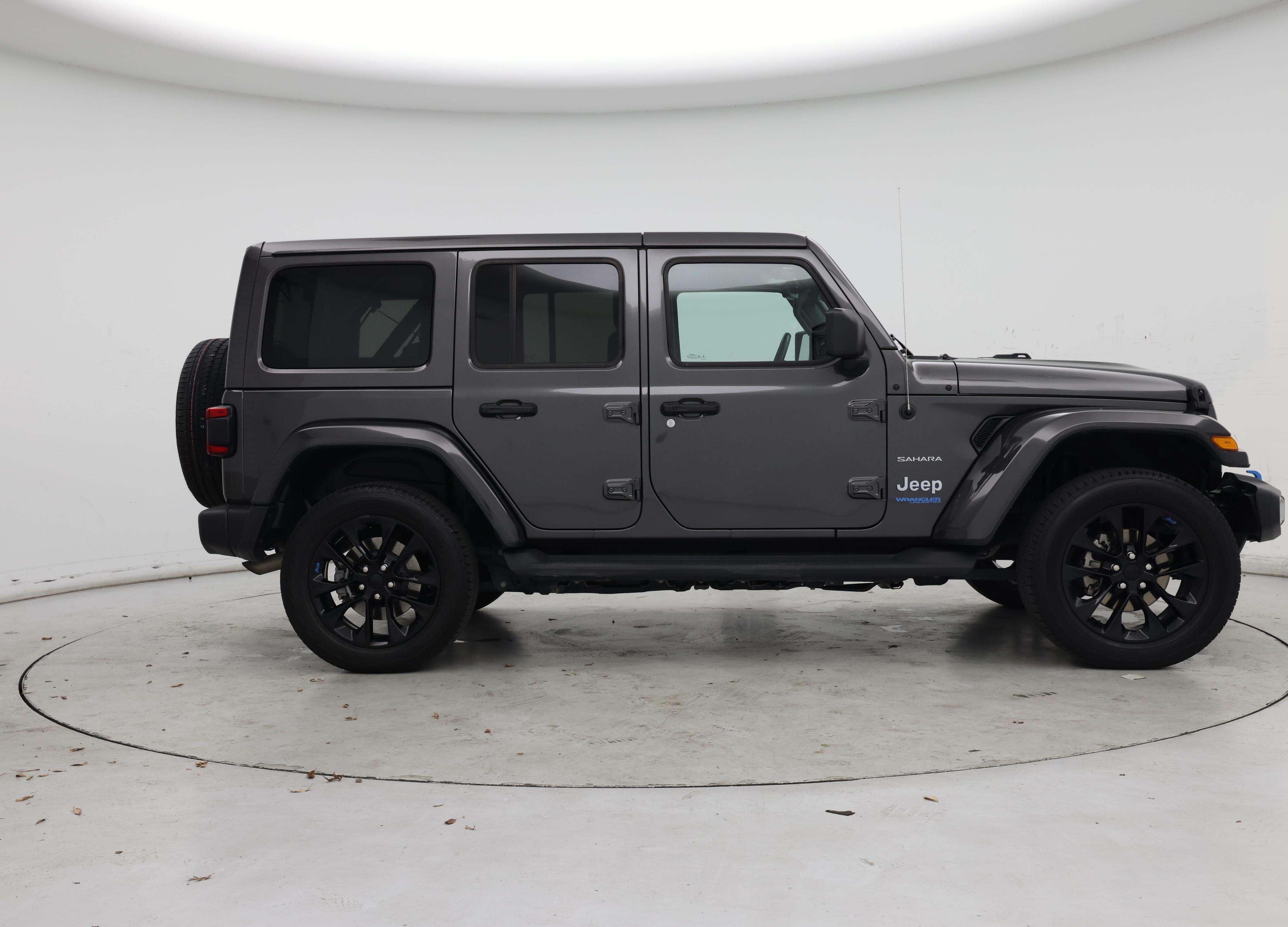 Thumbnail: 2022 Jeep Wrangler - 7