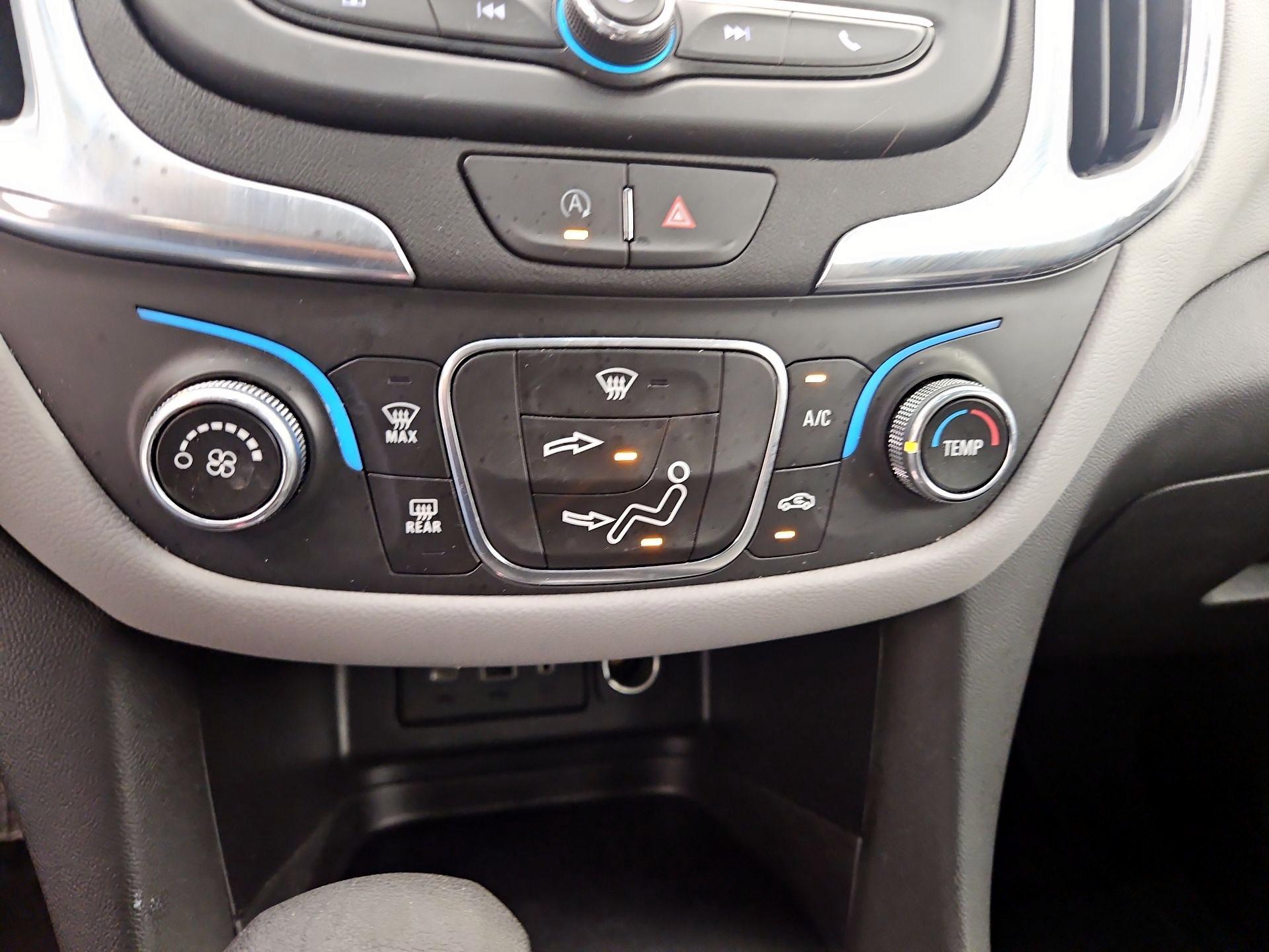Thumbnail: 2023 Chevrolet Equinox - 16