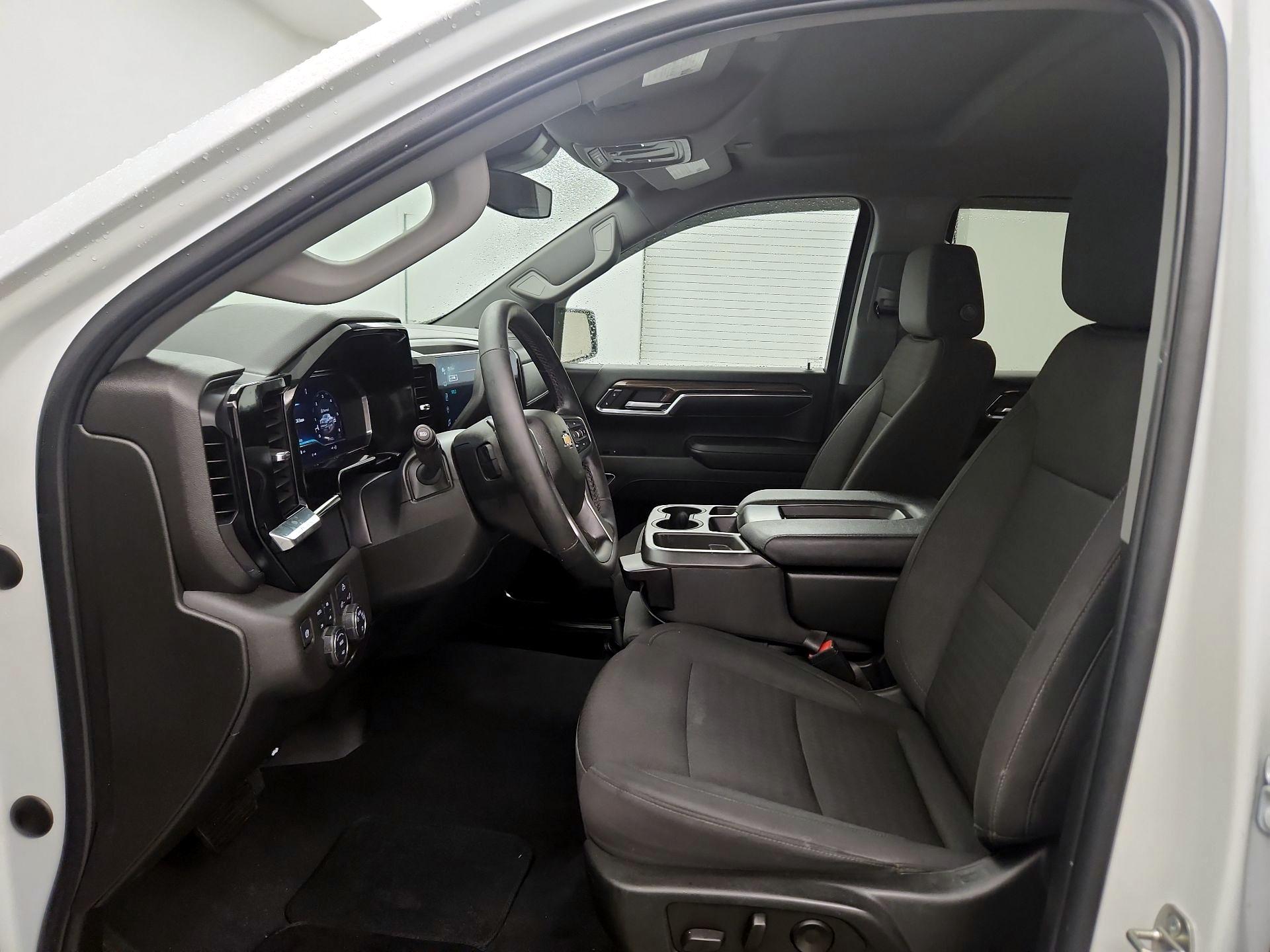 Thumbnail: 2023 Chevrolet Silverado 1500 - 11