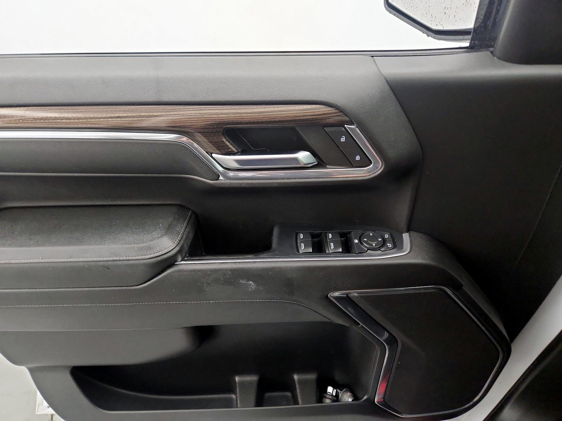 Thumbnail: 2023 Chevrolet Silverado 1500 - 12