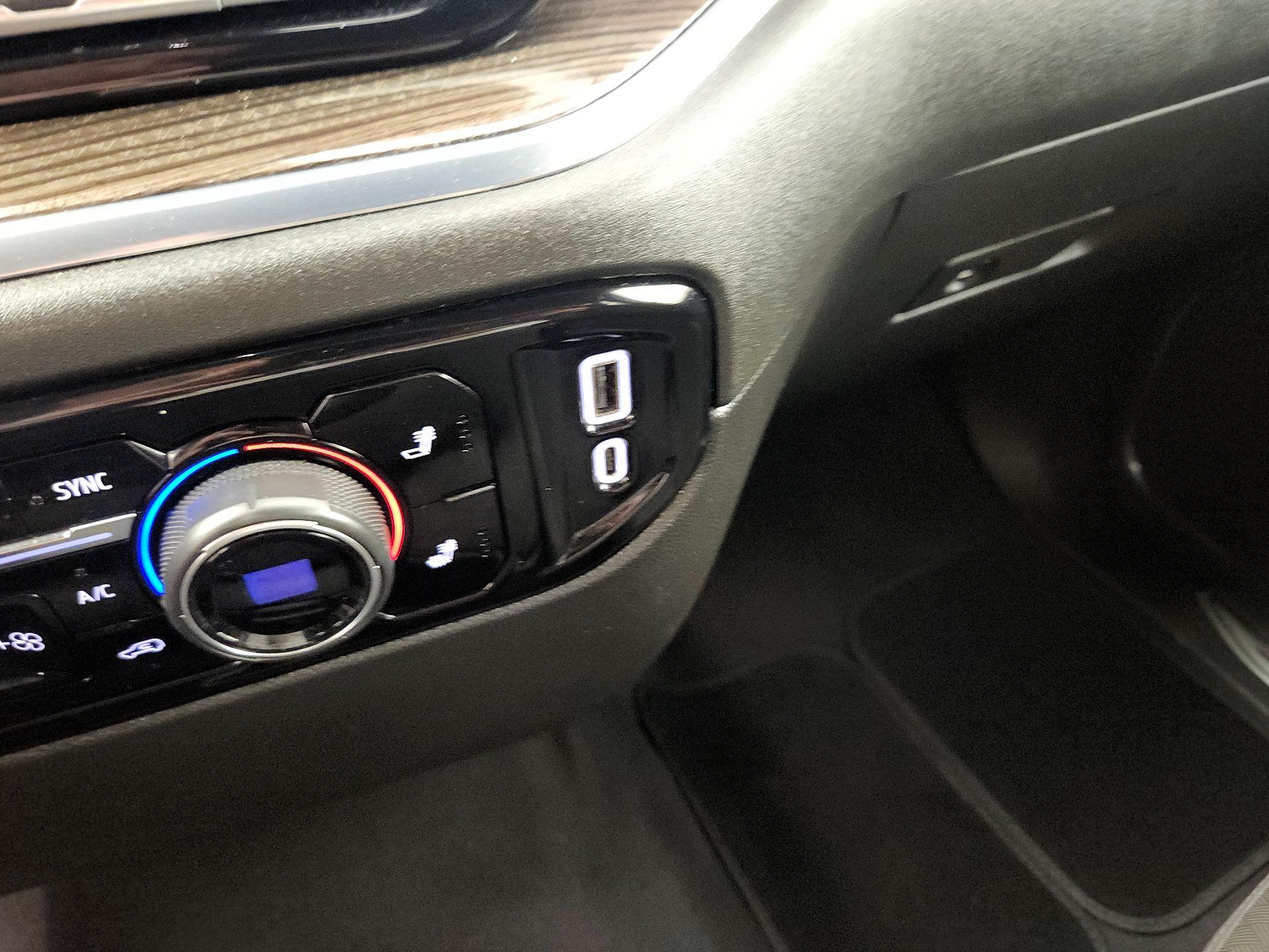 Thumbnail: 2023 Chevrolet Silverado 1500 - 18