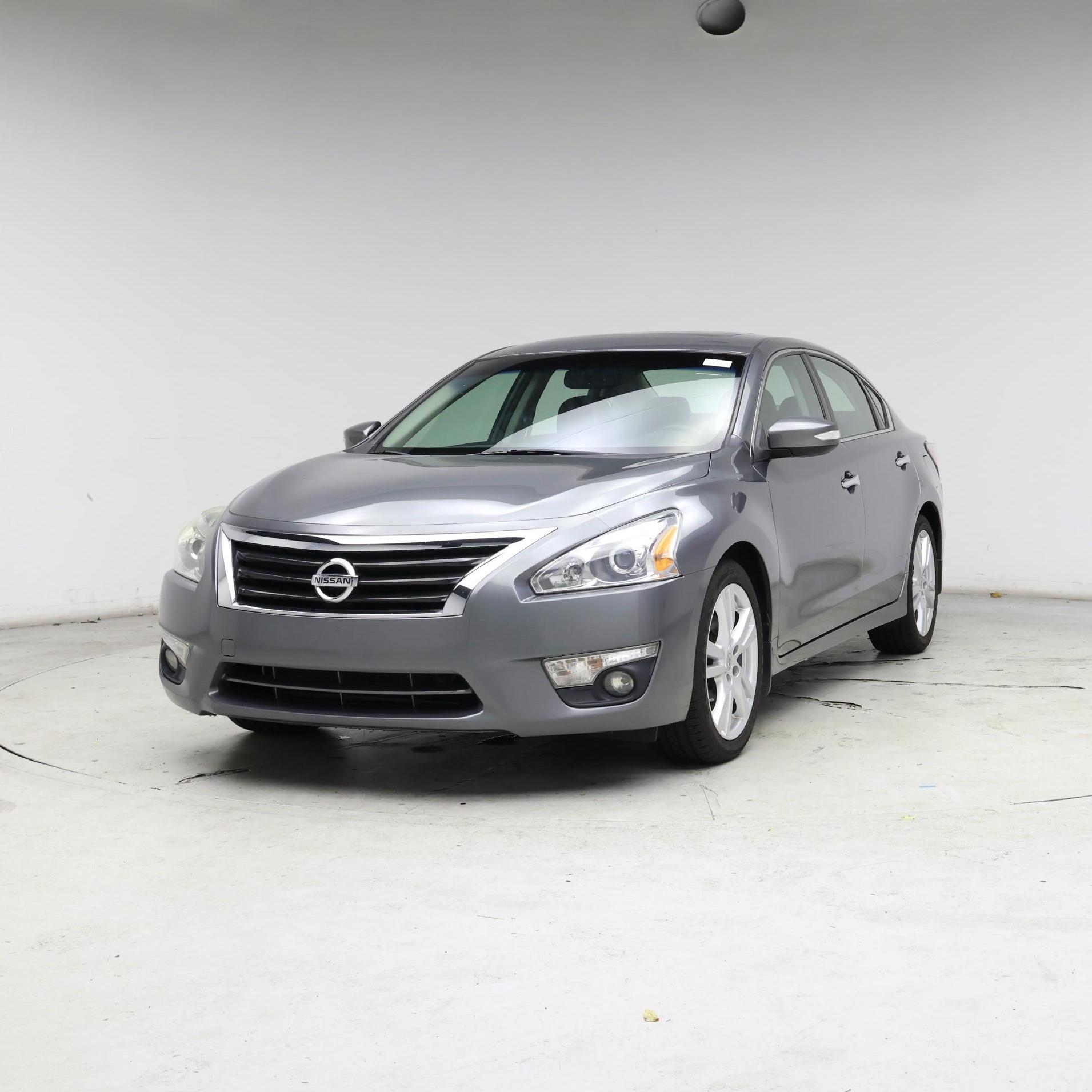 Thumbnail: 2014 Nissan Altima - 4