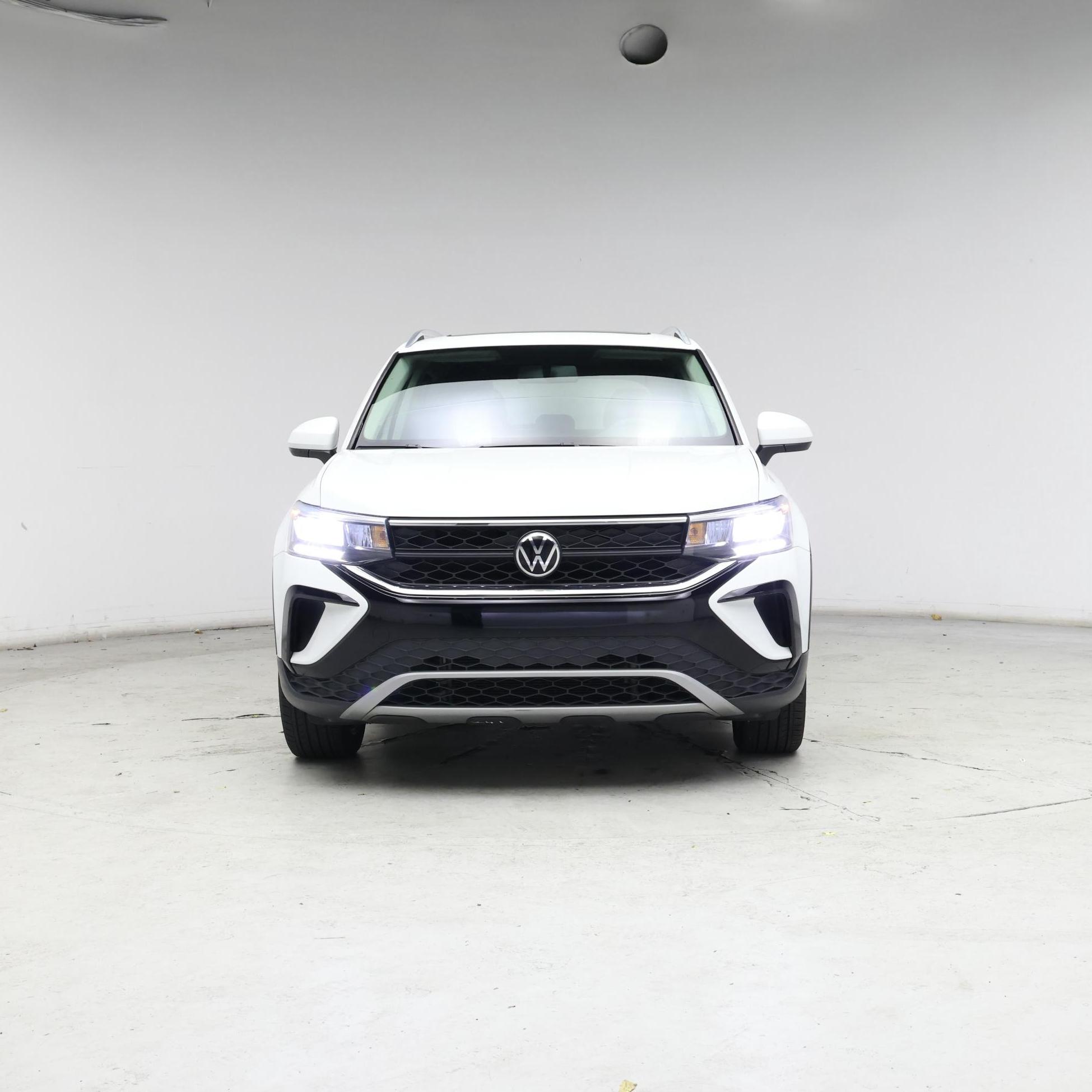 Thumbnail: 2022 Volkswagen Taos - 5