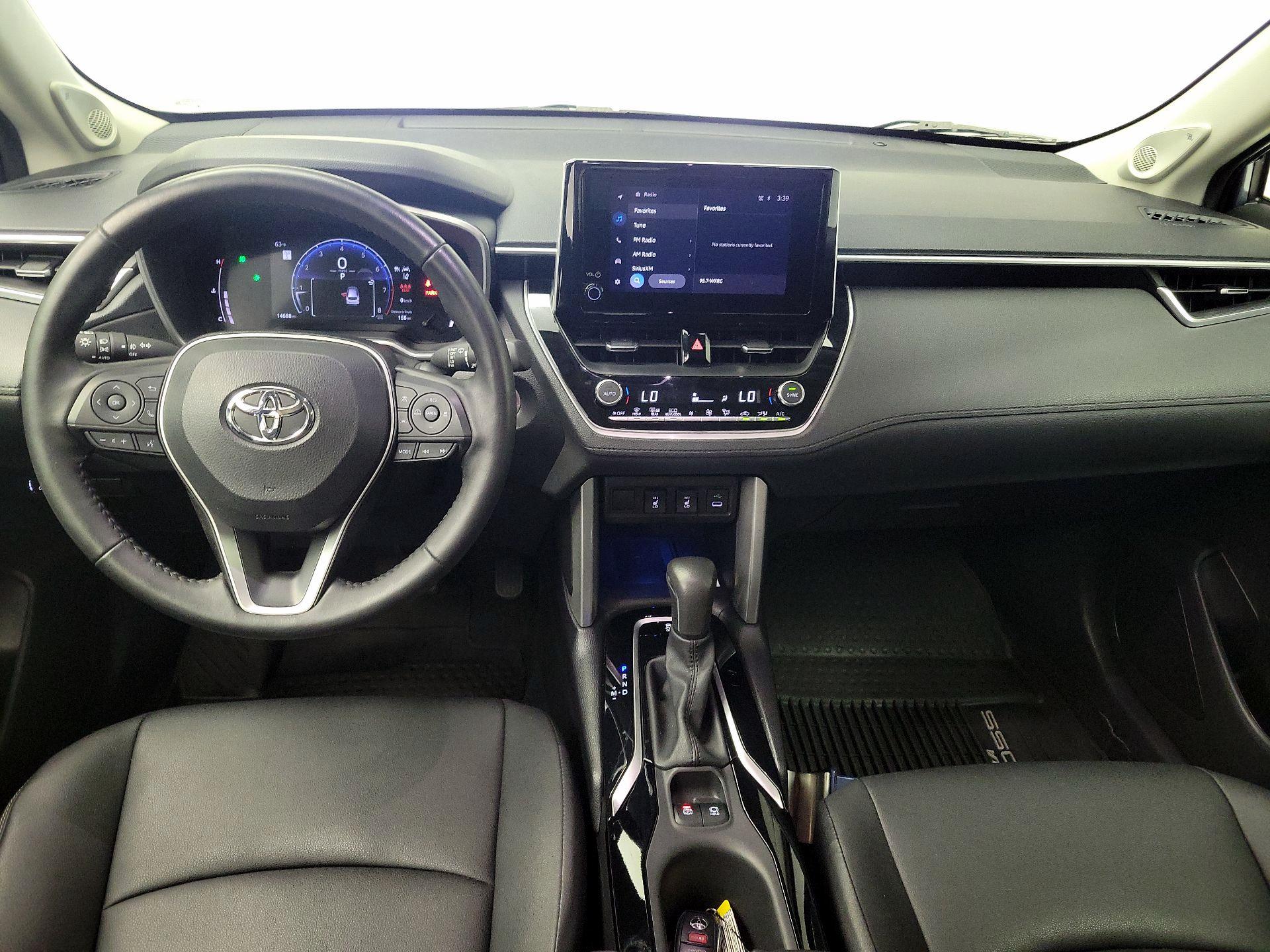 Thumbnail: 2023 Toyota Corolla Cross - 9