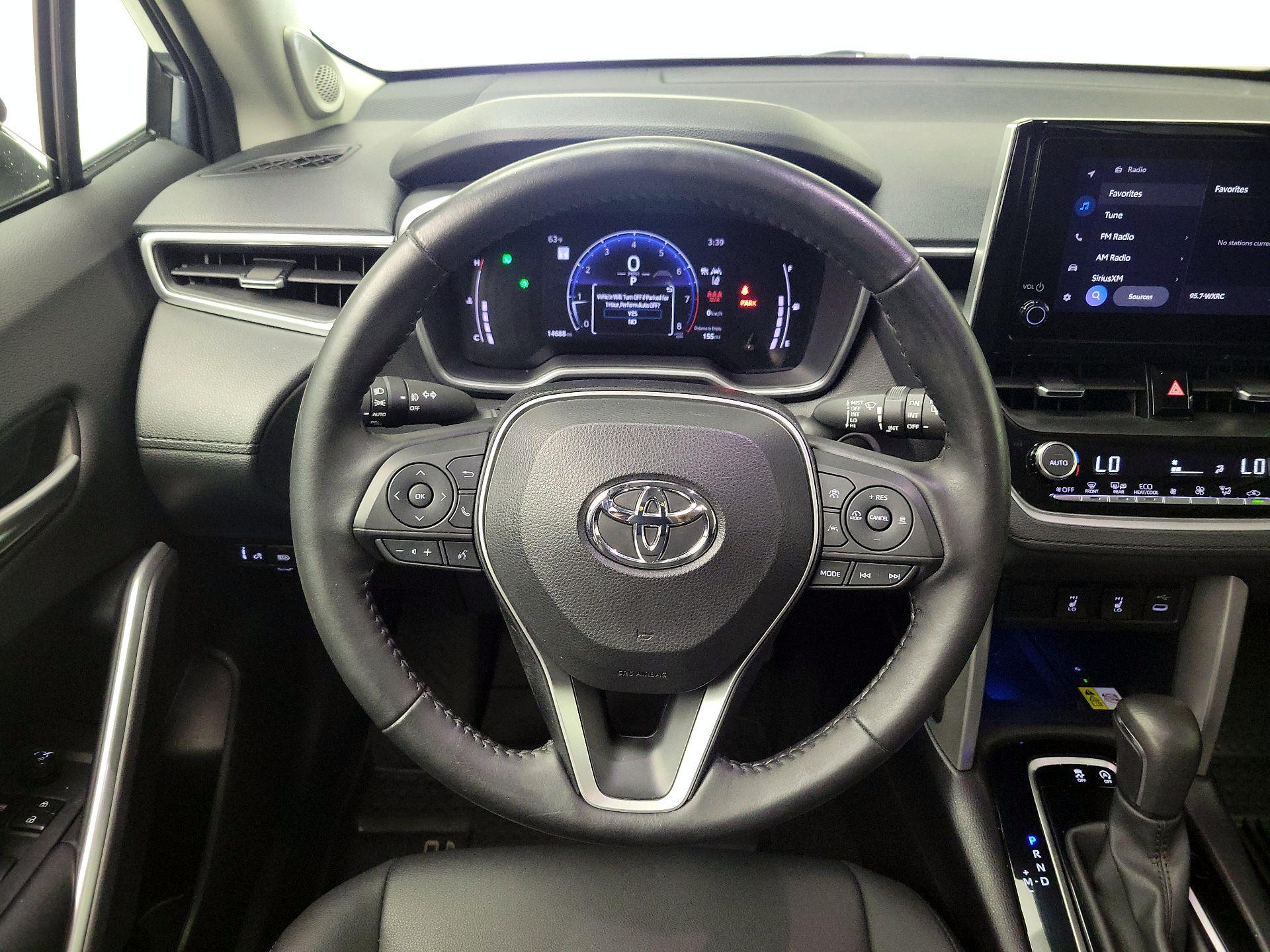 Thumbnail: 2023 Toyota Corolla Cross - 10