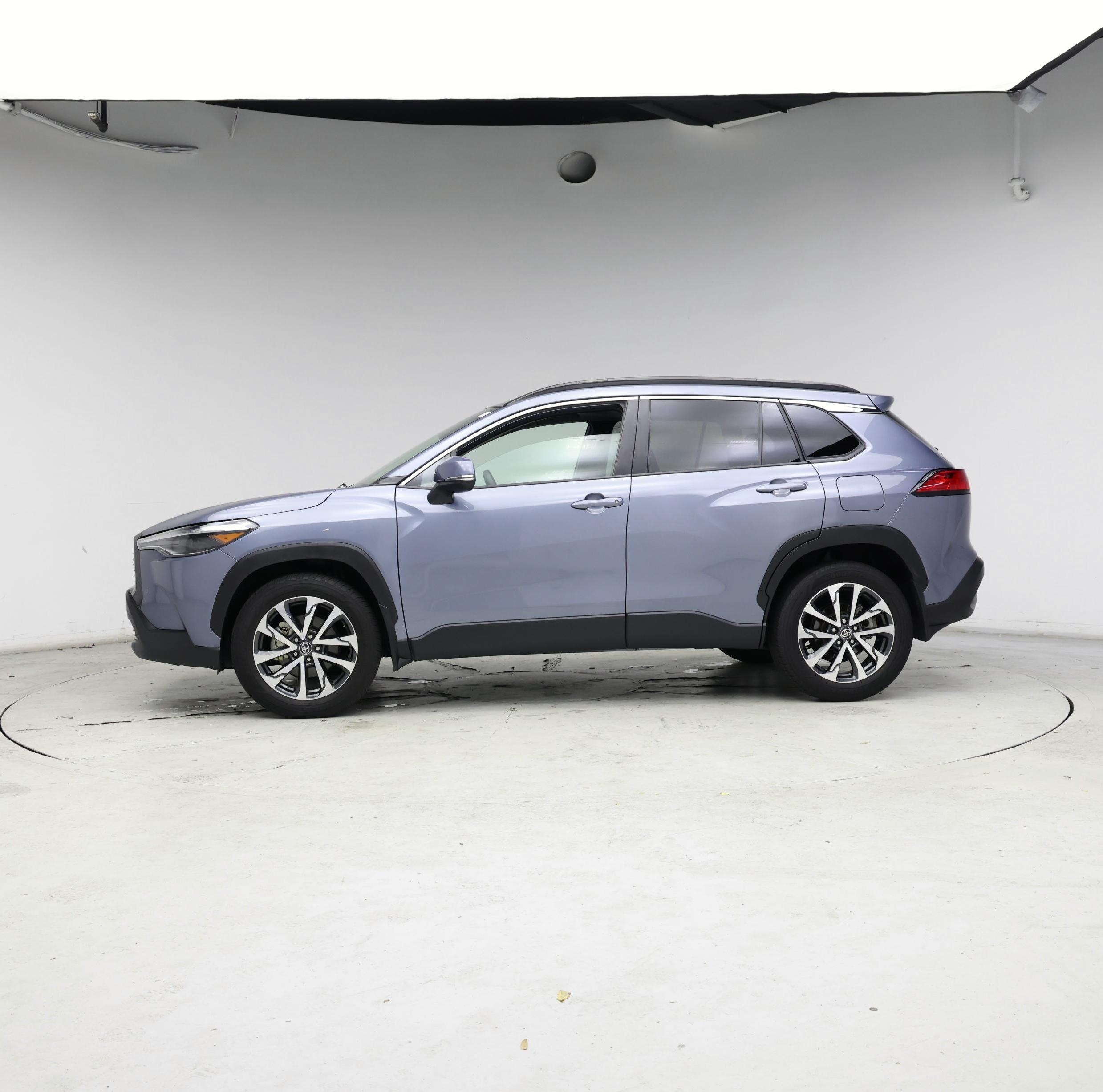 Thumbnail: 2023 Toyota Corolla Cross - 3