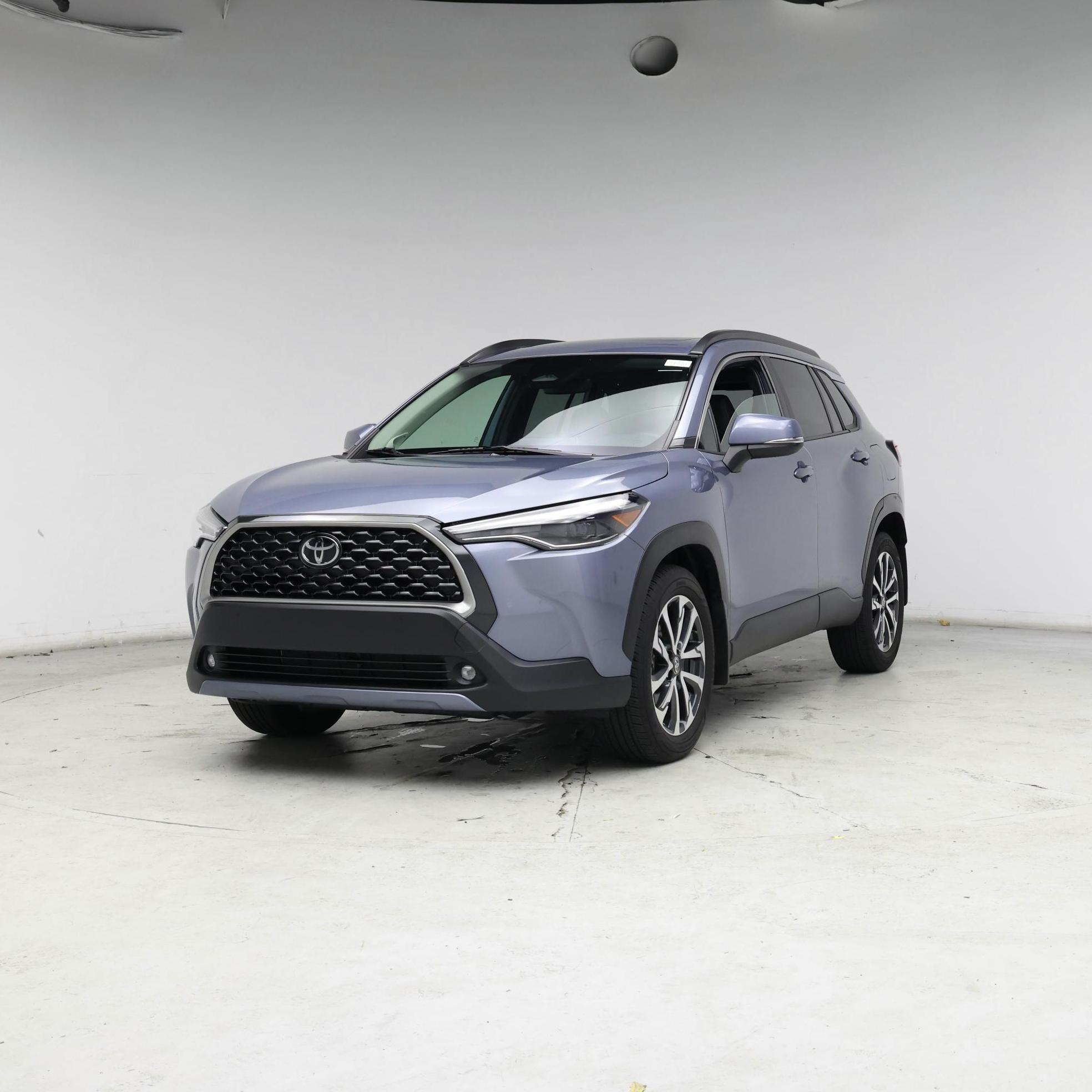 Thumbnail: 2023 Toyota Corolla Cross - 4