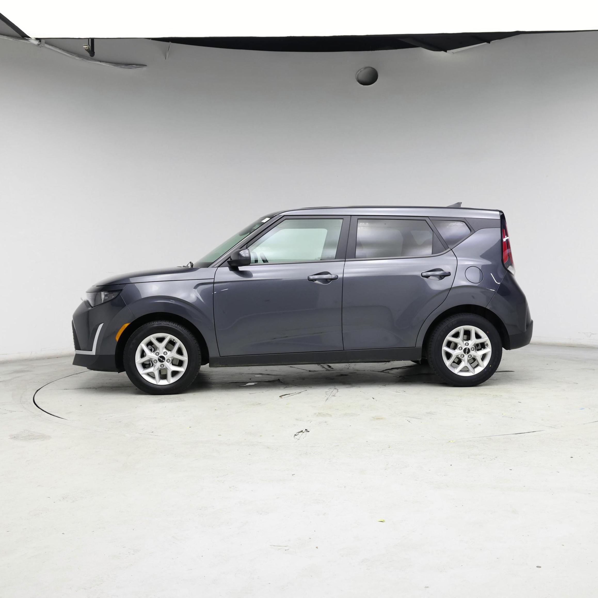 Thumbnail: 2023 Kia Soul - 3