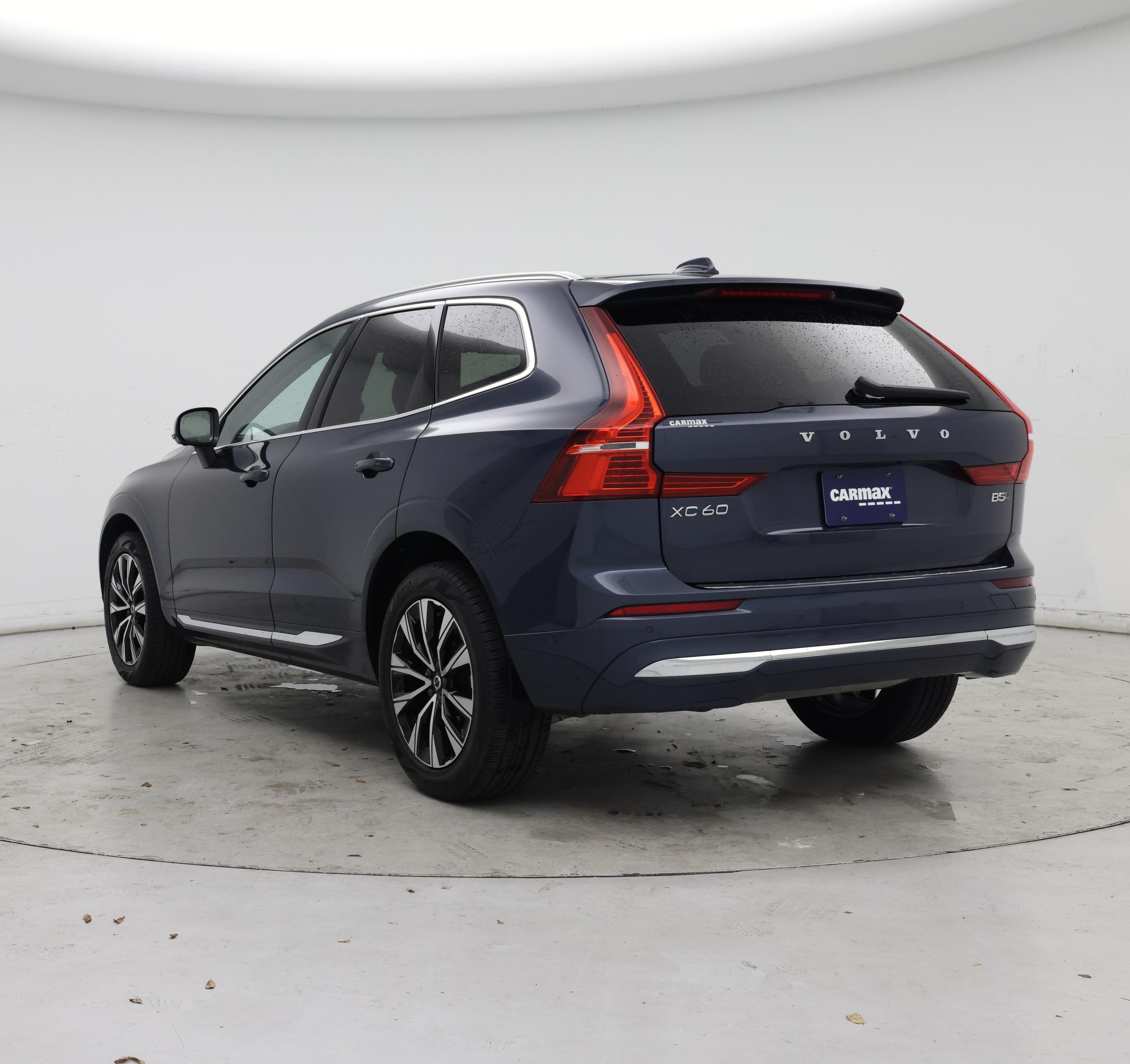 Thumbnail: 2023 Volvo XC60 - 2