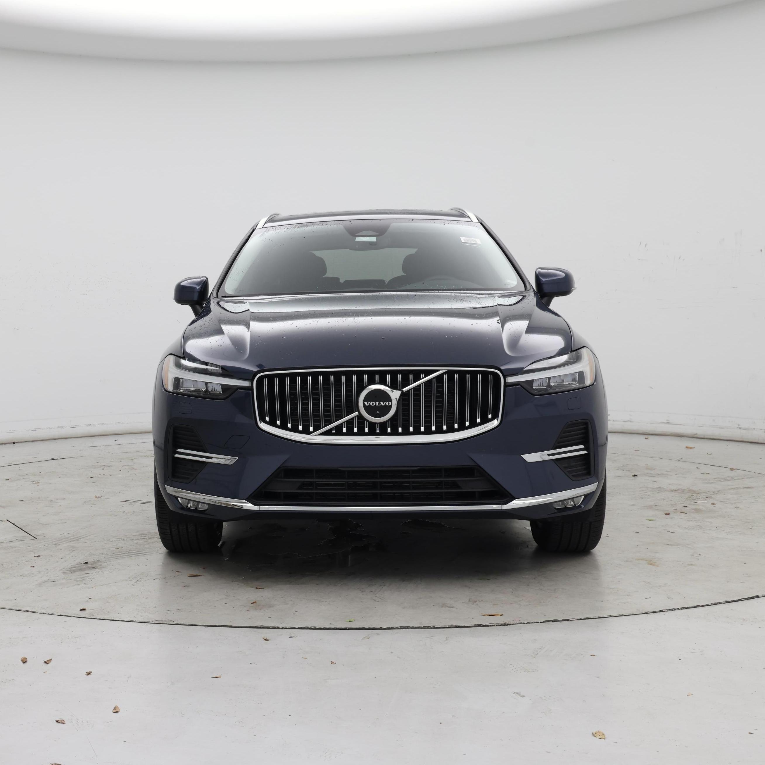 Thumbnail: 2023 Volvo XC60 - 5