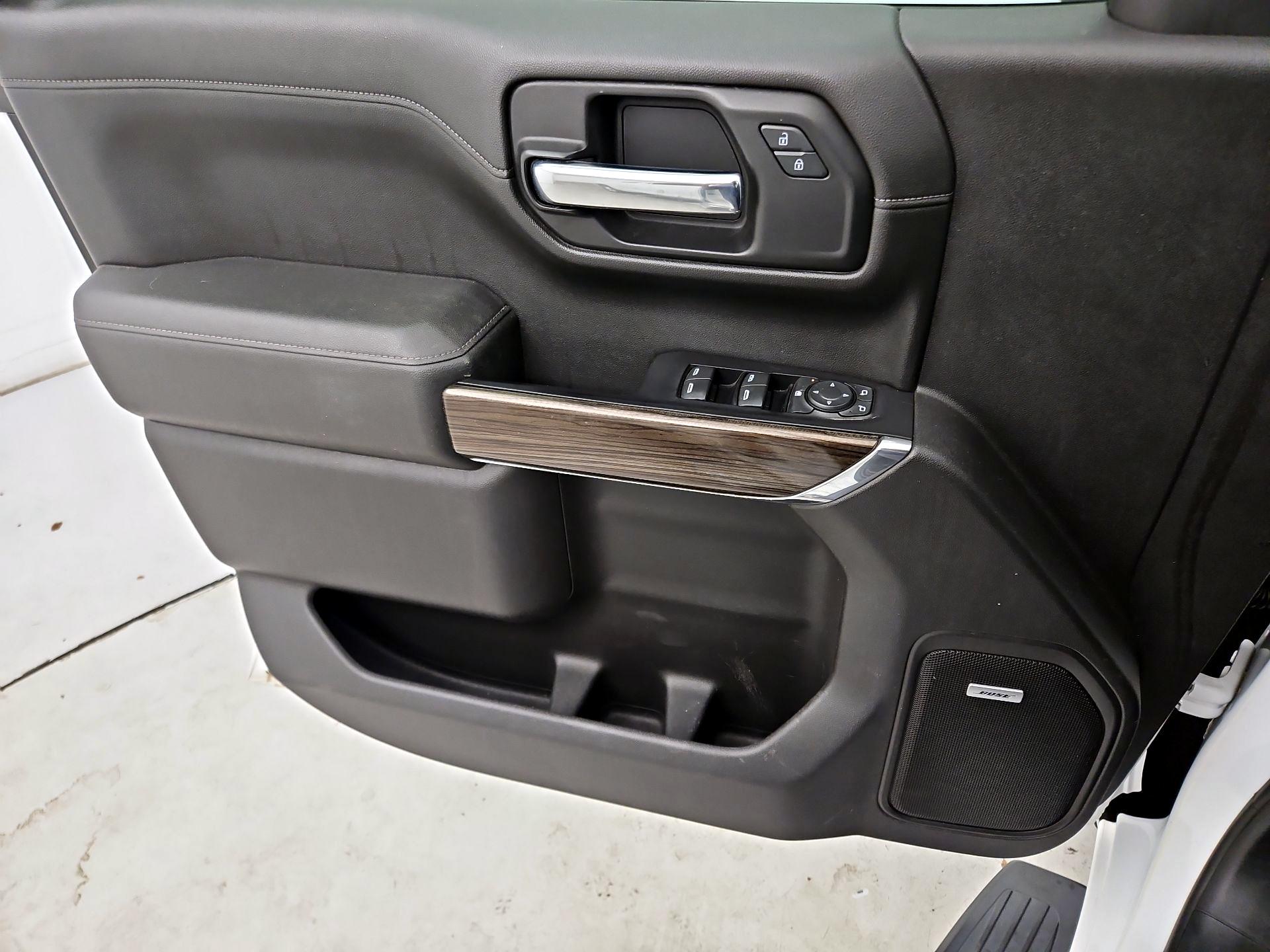 Thumbnail: 2020 Chevrolet Silverado 1500 - 12