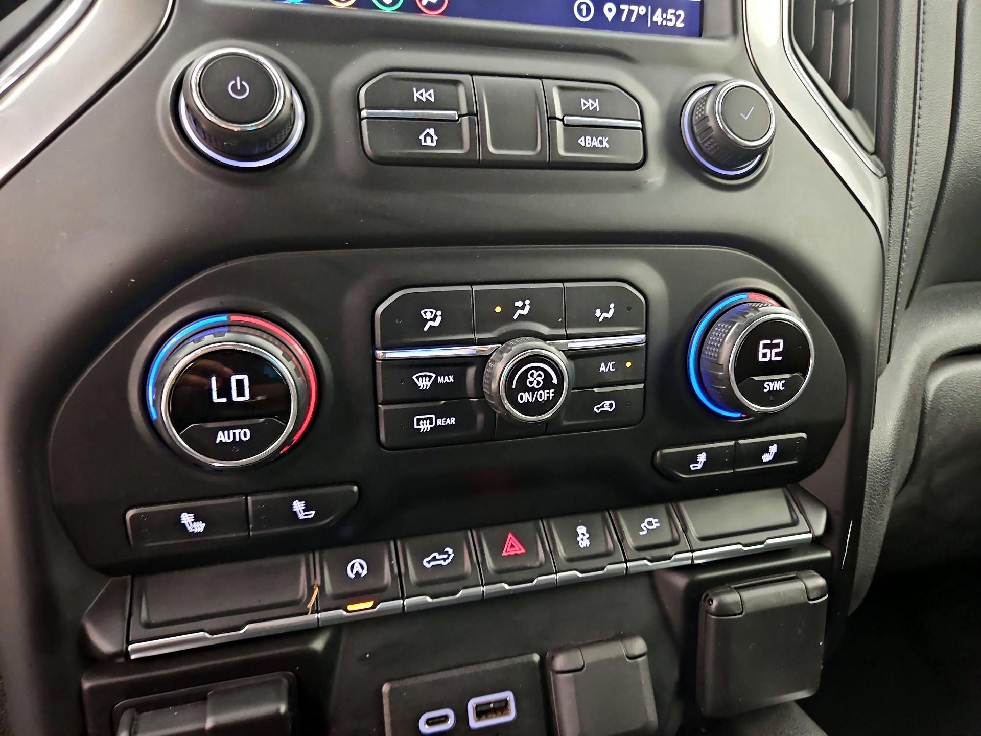 Thumbnail: 2020 Chevrolet Silverado 1500 - 16