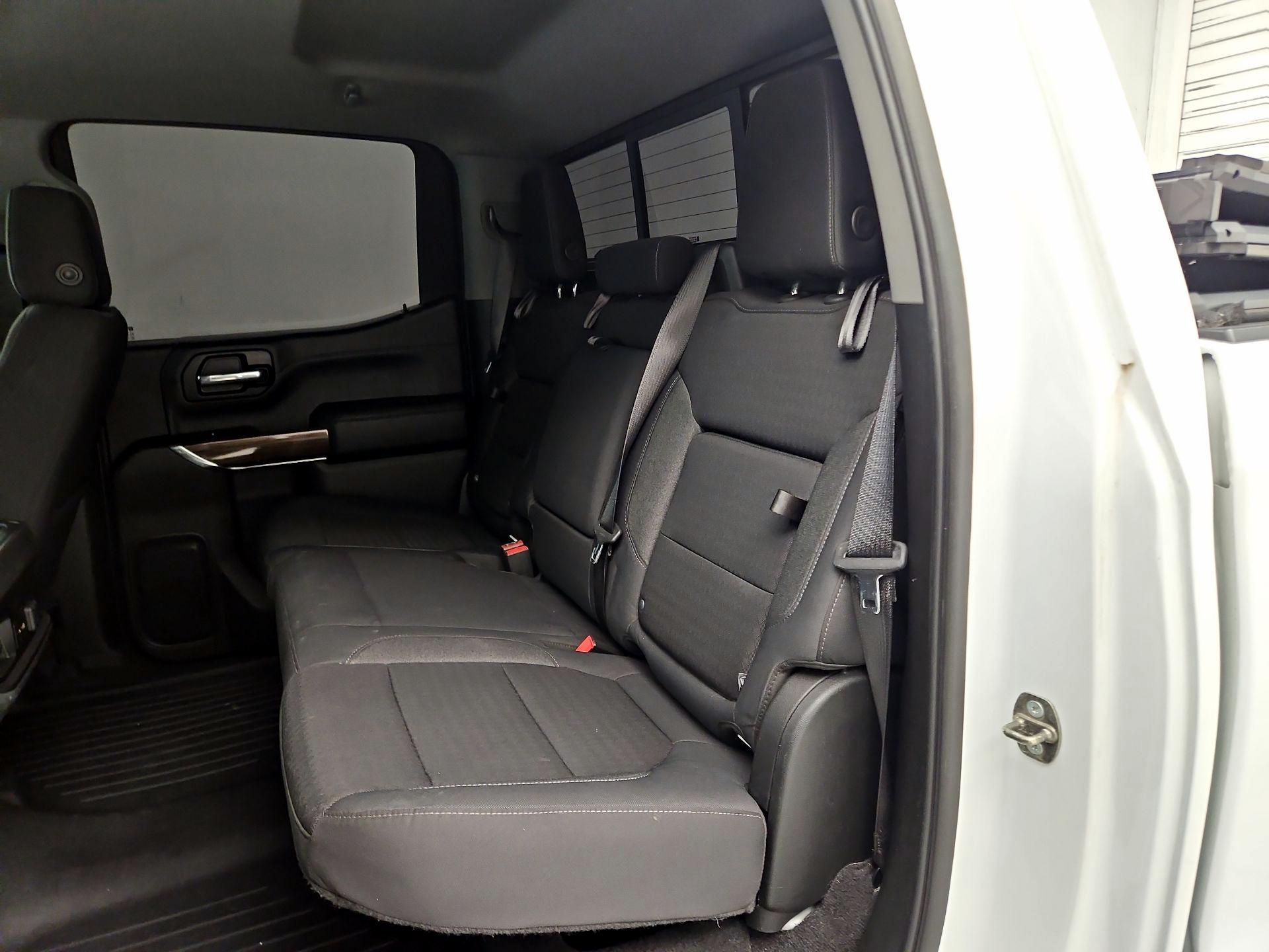 Thumbnail: 2020 Chevrolet Silverado 1500 - 19