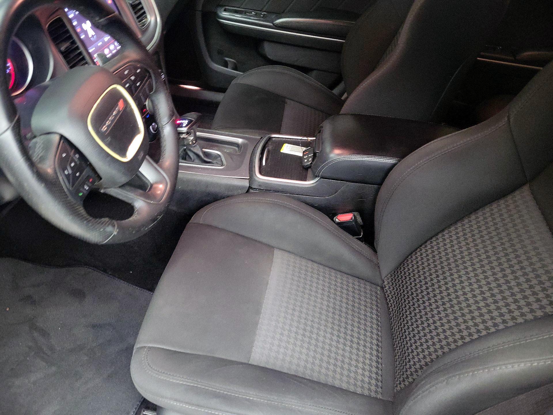 Thumbnail: 2019 Dodge Charger - 11