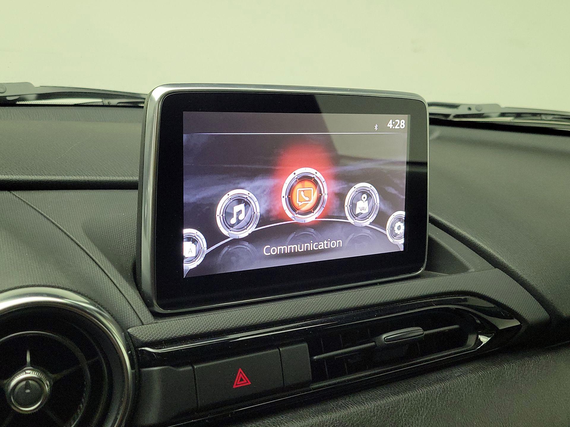 Thumbnail: 2016 Mazda MX-5 Miata - 14