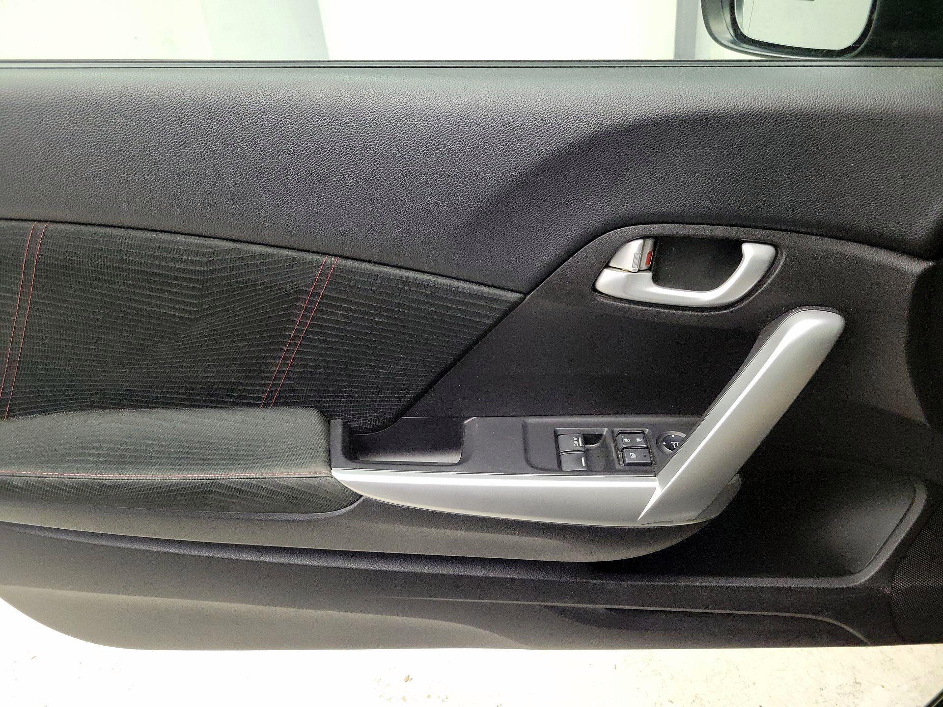 Thumbnail: 2014 Honda Civic - 12