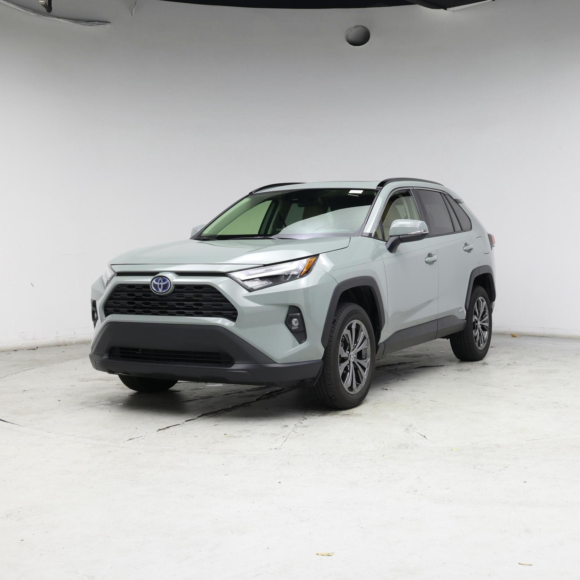 Thumbnail: 2023 Toyota RAV4 - 4