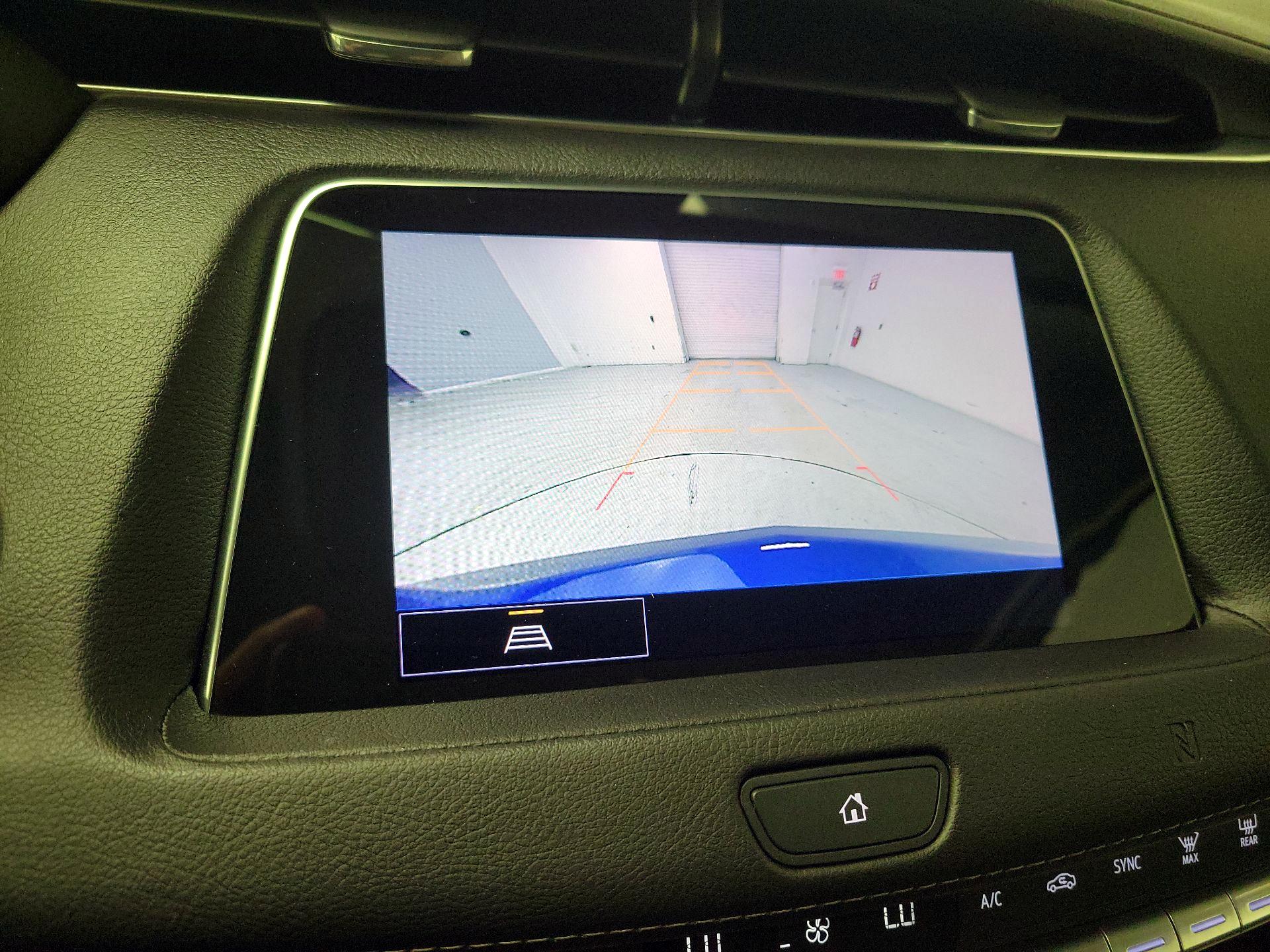 Thumbnail: 2021 Cadillac XT4 - 13