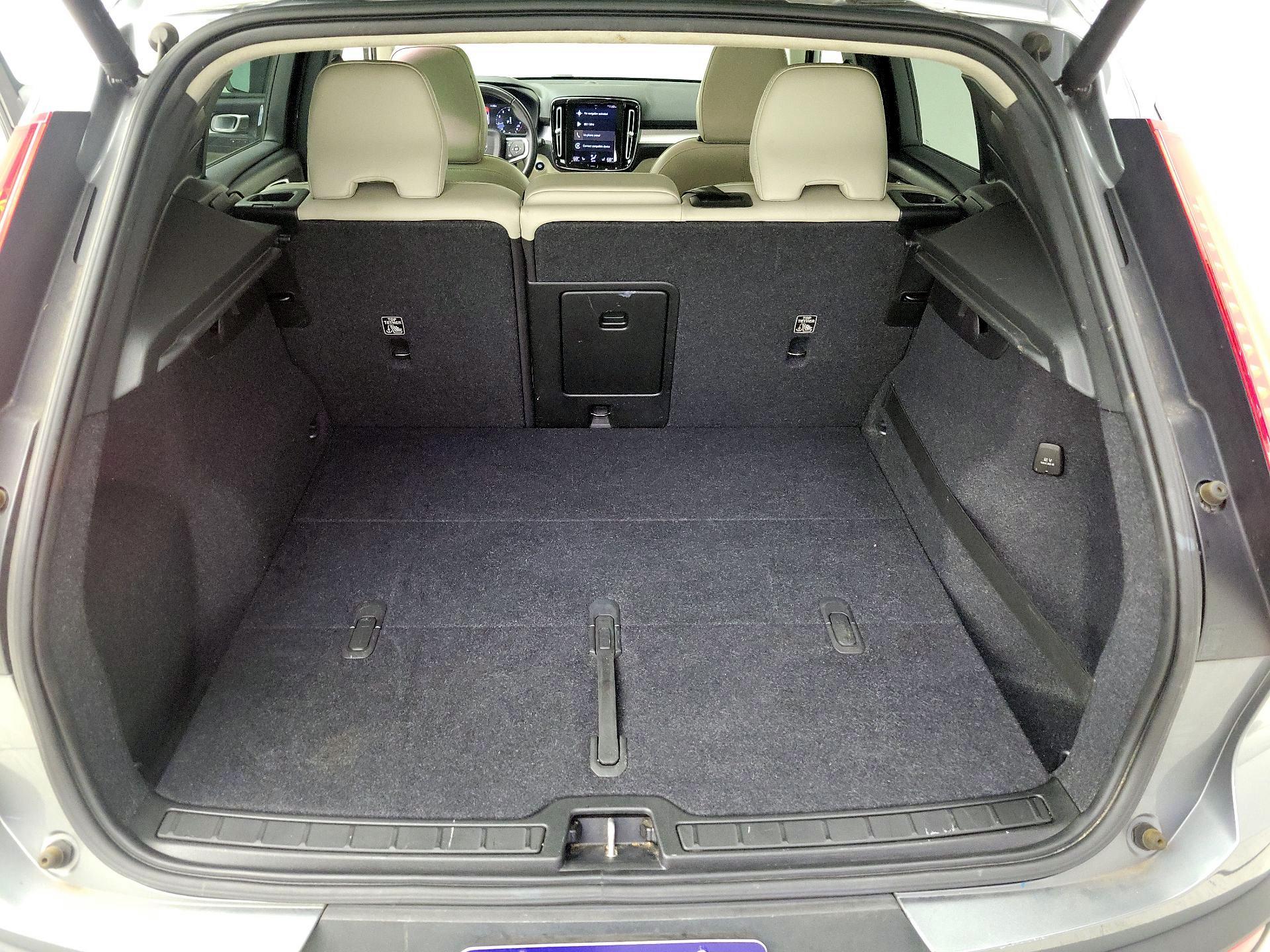 Thumbnail: 2019 Volvo XC40 - 20